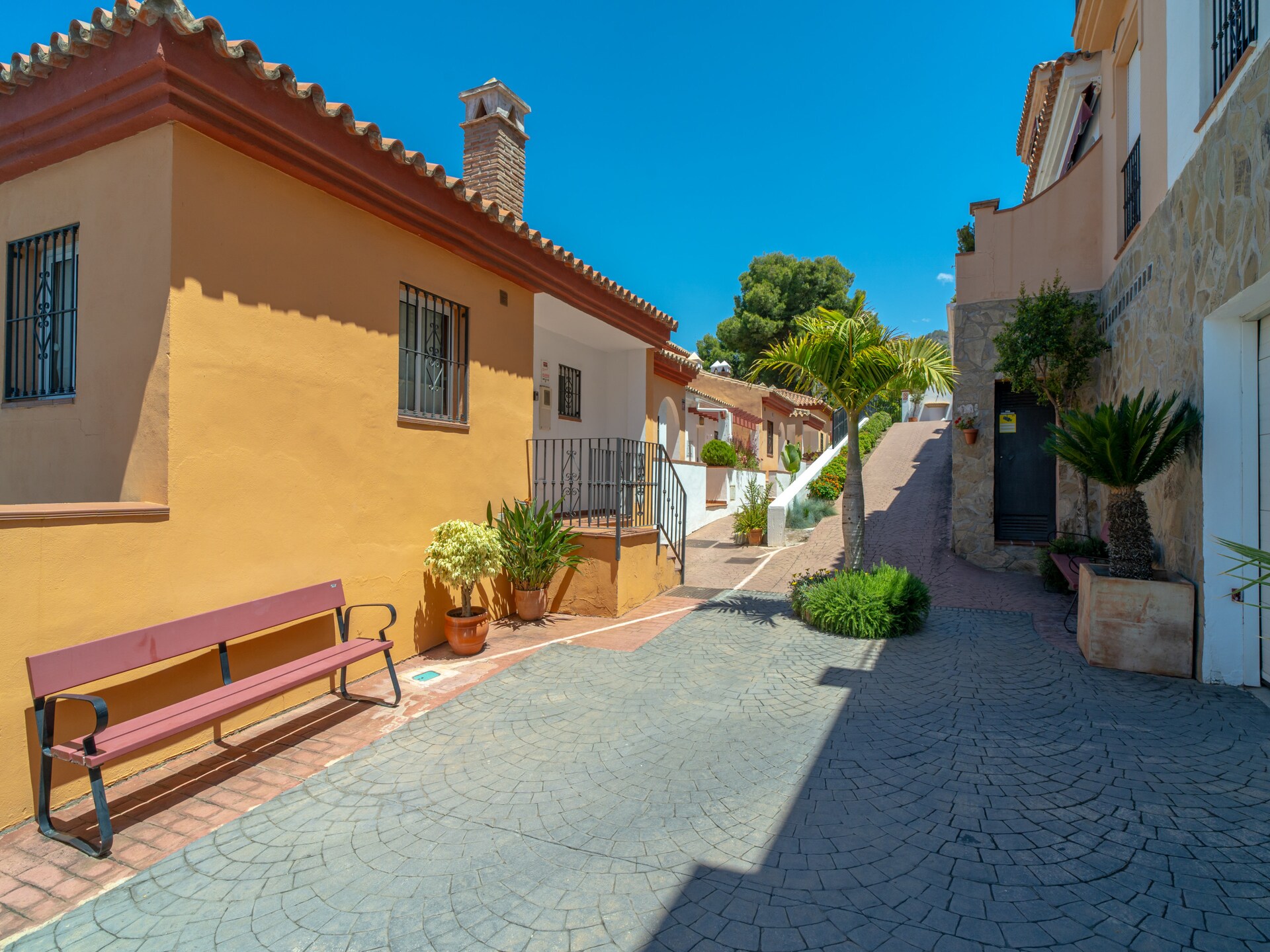 Aljamar 4A: Ruime villa aan zee bij Burriana Beach, Nerja - foto 36