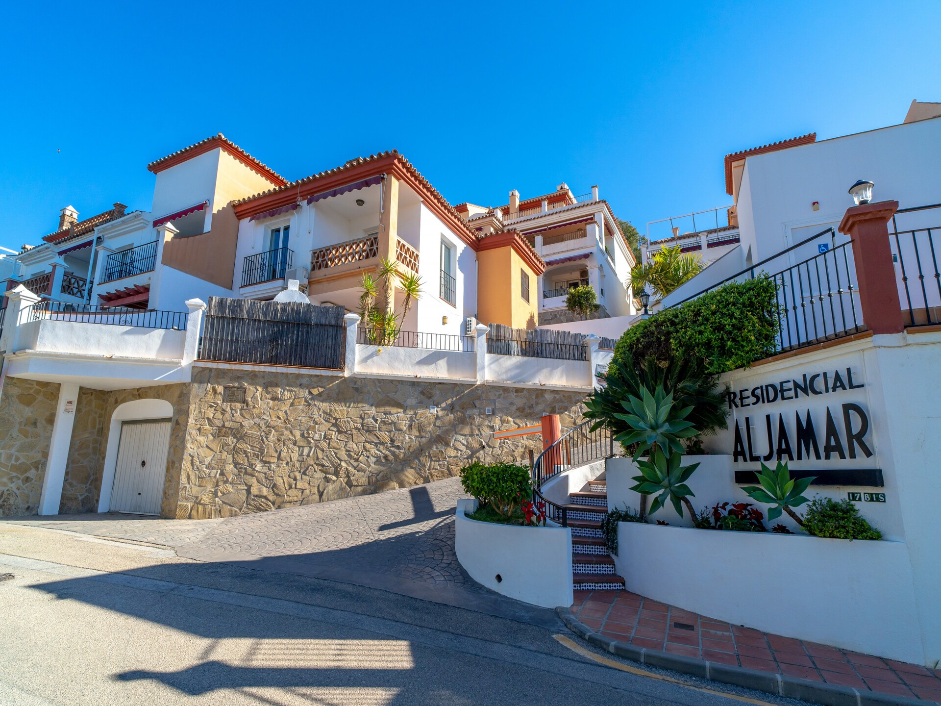 Aljamar 4A: Ruime villa aan zee bij Burriana Beach, Nerja - foto 37