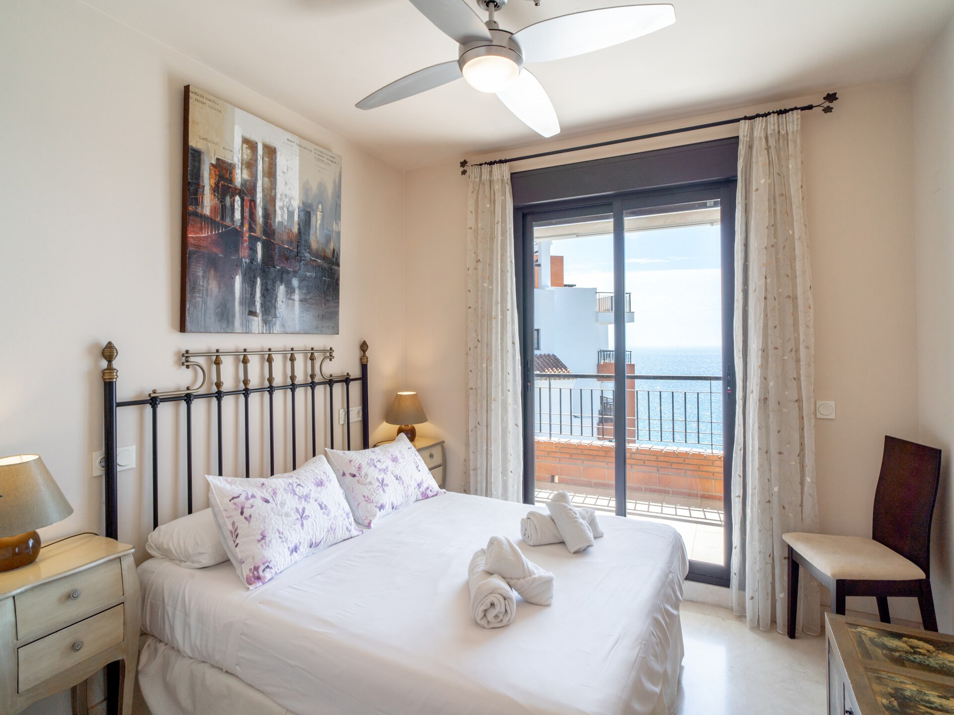 Penthouse met jacuzzi en zeezicht op 500 meter van het strand in Torrox Costa - foto 16
