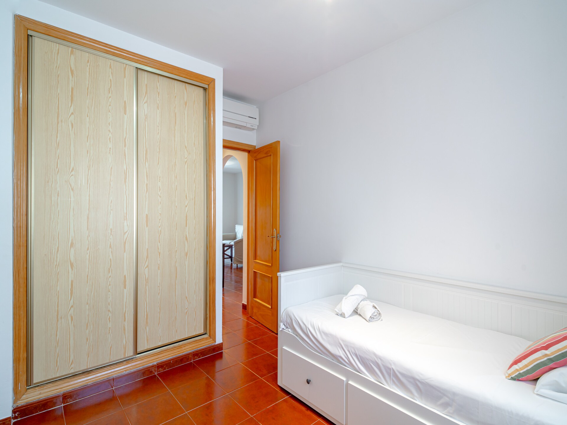 Appartement Valparaiso B1 bij Burriana Beach – Ruim en modern met tuin, 500m van zee - foto 21