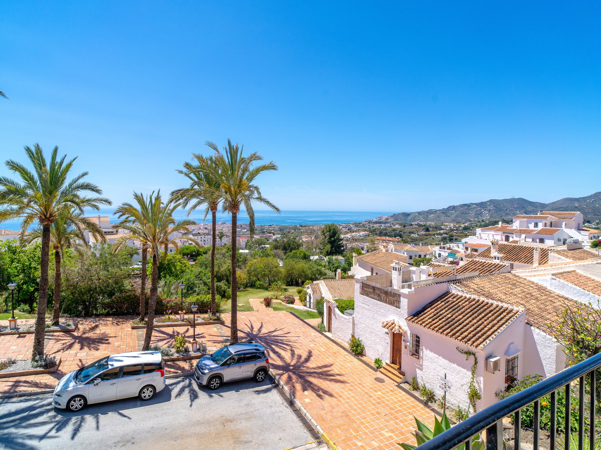 Knus appartement met zeezicht en gemeenschappelijk zwembad in Nerja - foto 29