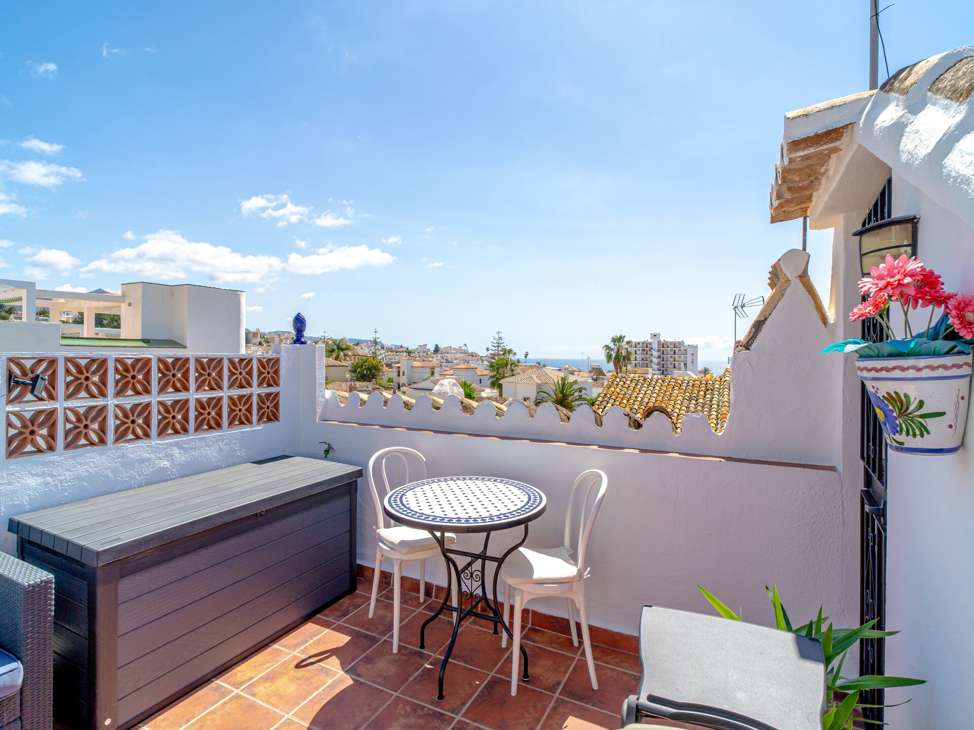 Andalusisch vakantiehuis met zeezicht en gemeenschappelijk zwembad in Nerja - foto 30