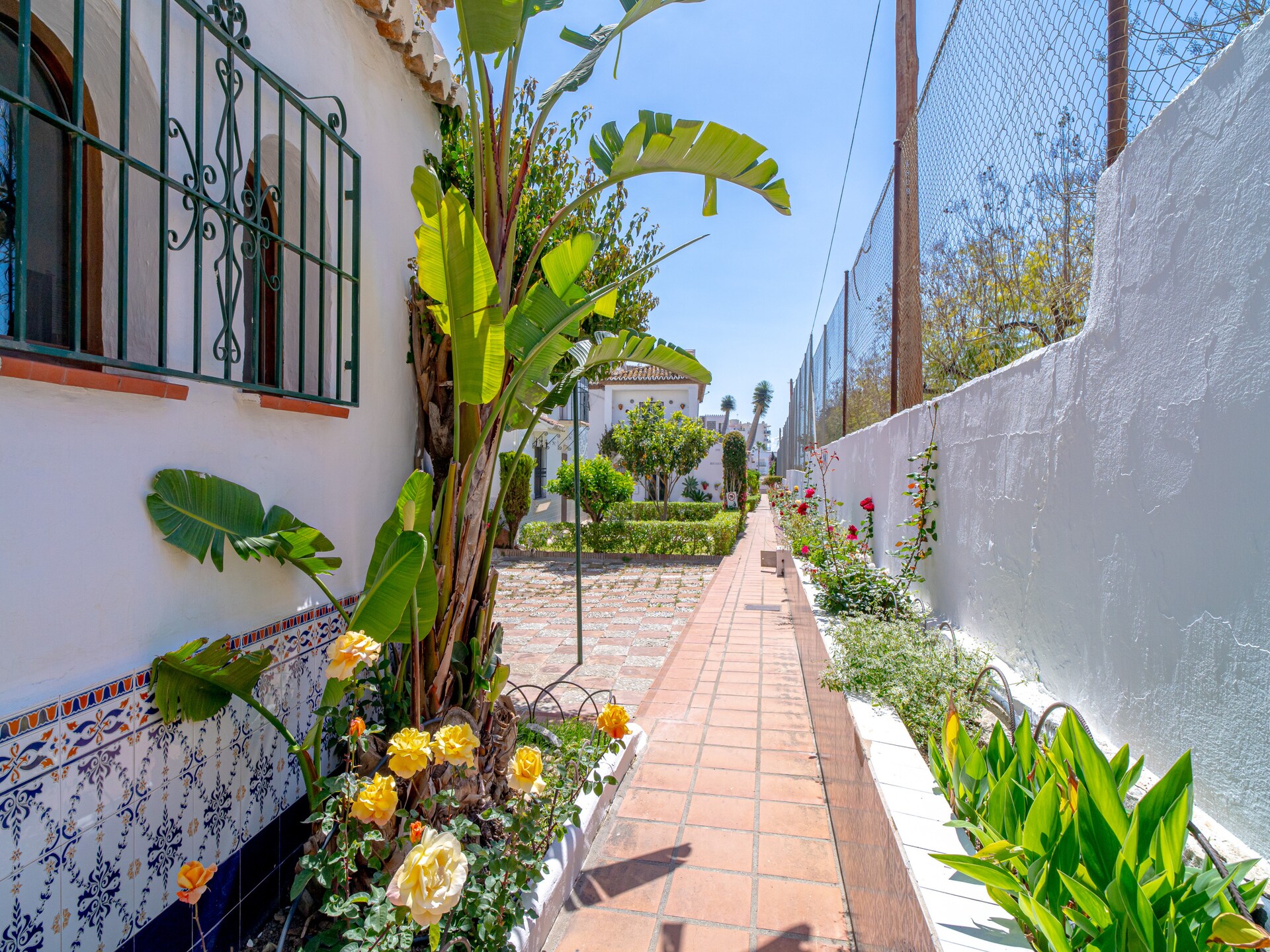Andalusisch vakantiehuis met zeezicht en gemeenschappelijk zwembad in Nerja - foto 26