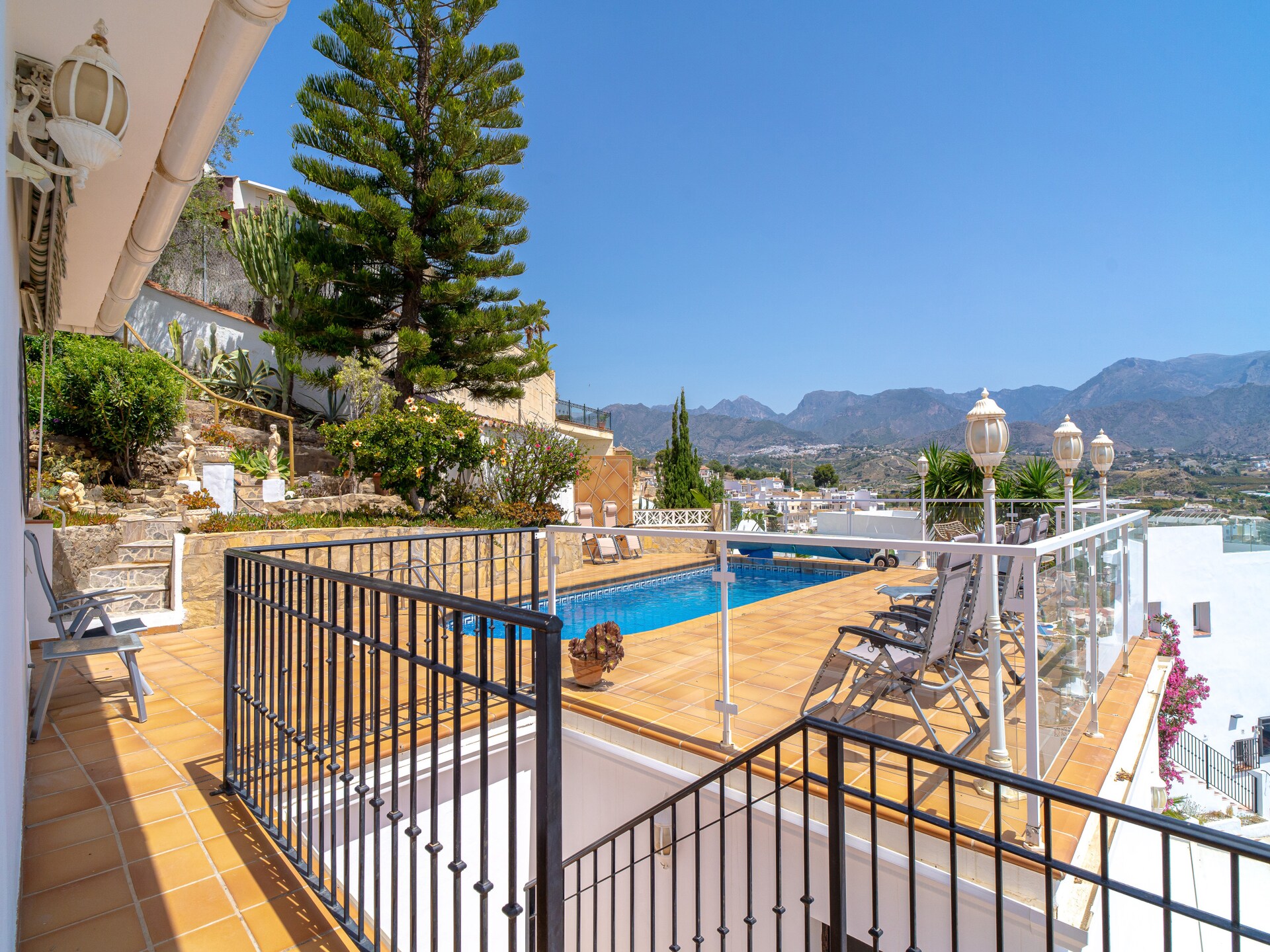 Mirador de Punta Lara: Ruime villa met zeezicht en tuin bij Nerja - foto 34