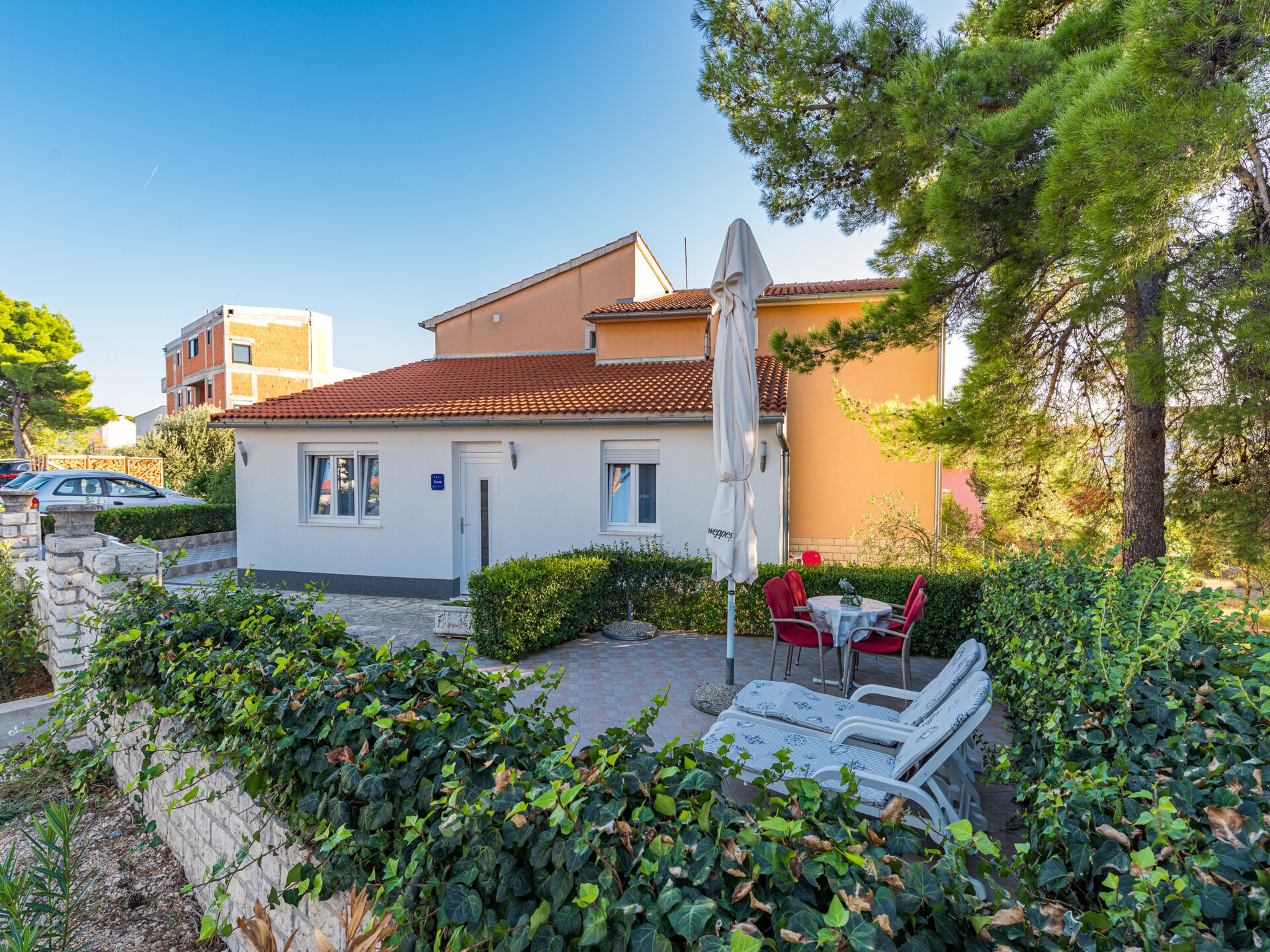 4-persoons appartement aan het strand in Šibenik-Brodarica - foto 9