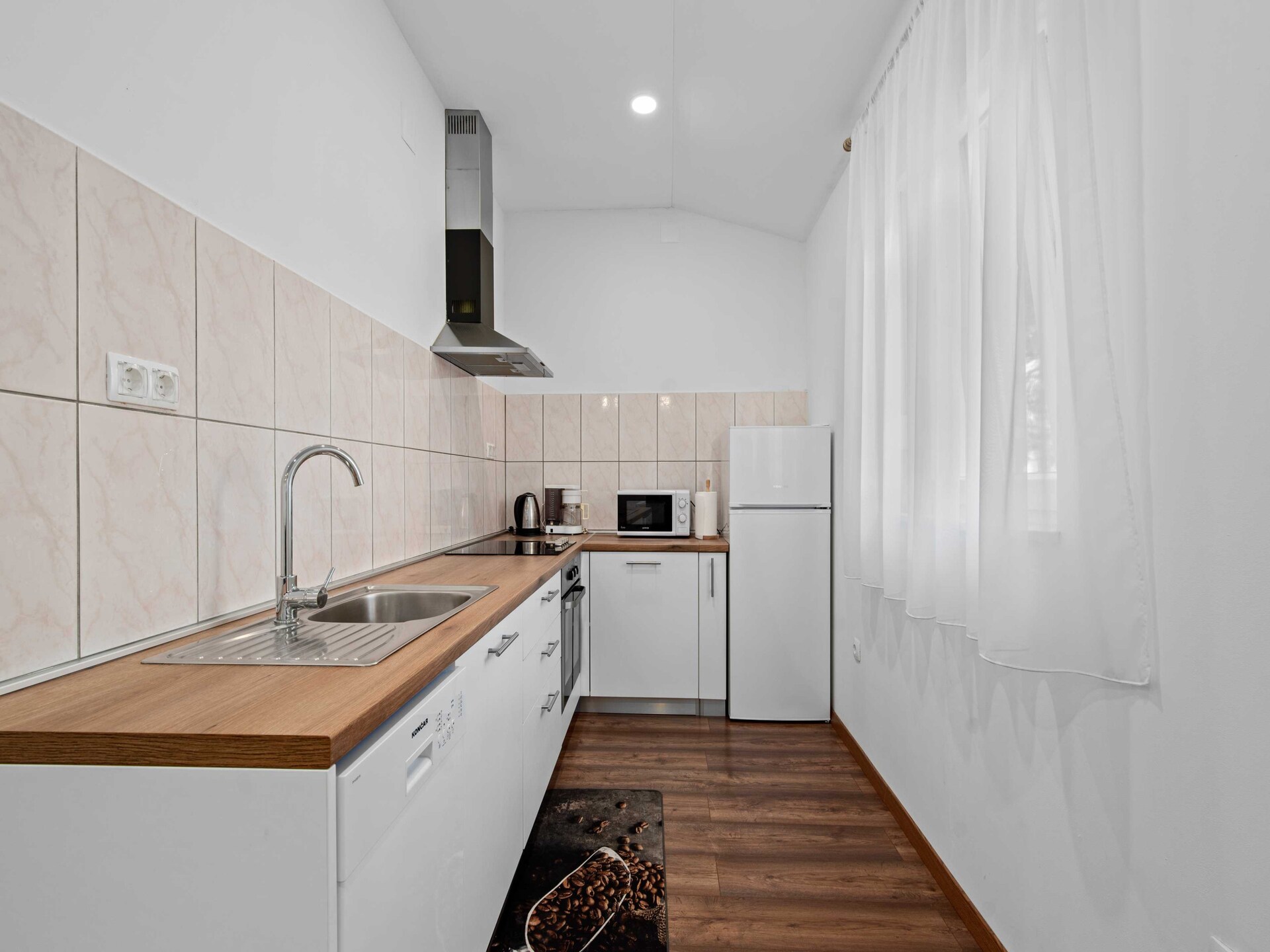 4-persoons appartement aan het strand in Šibenik-Brodarica - foto 4