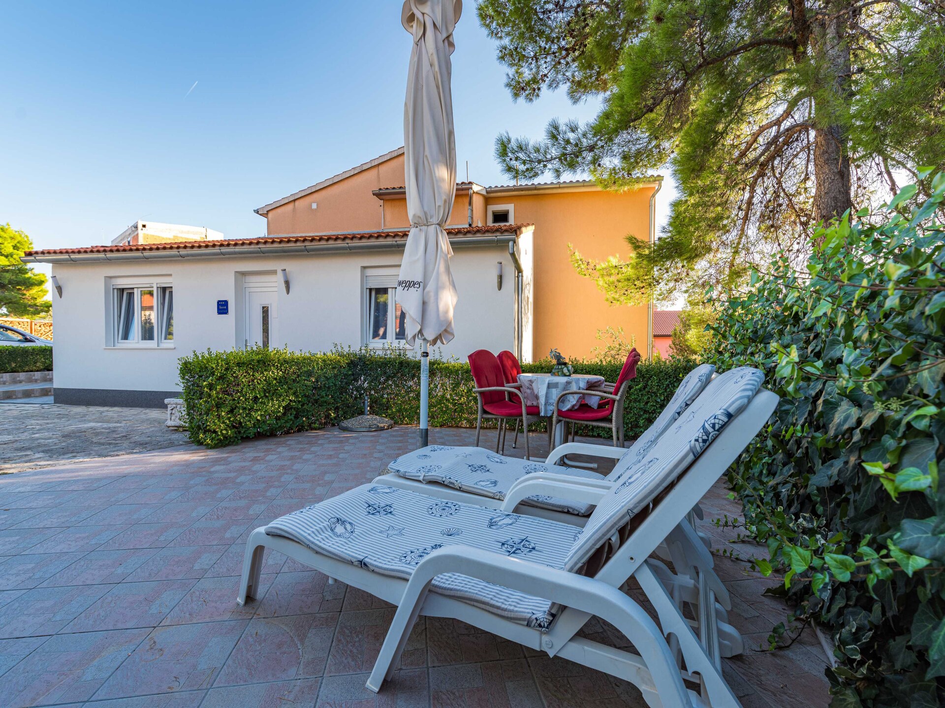 4-persoons appartement aan het strand in Šibenik-Brodarica - foto 15