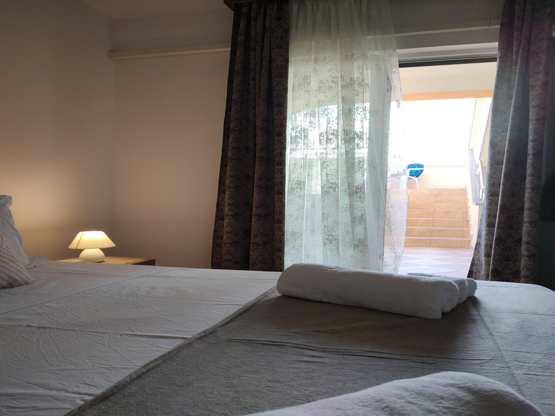 Lemi Appartement: Ruim 3-slaapkamer verblijf met tuin op 270m van zee - foto 11