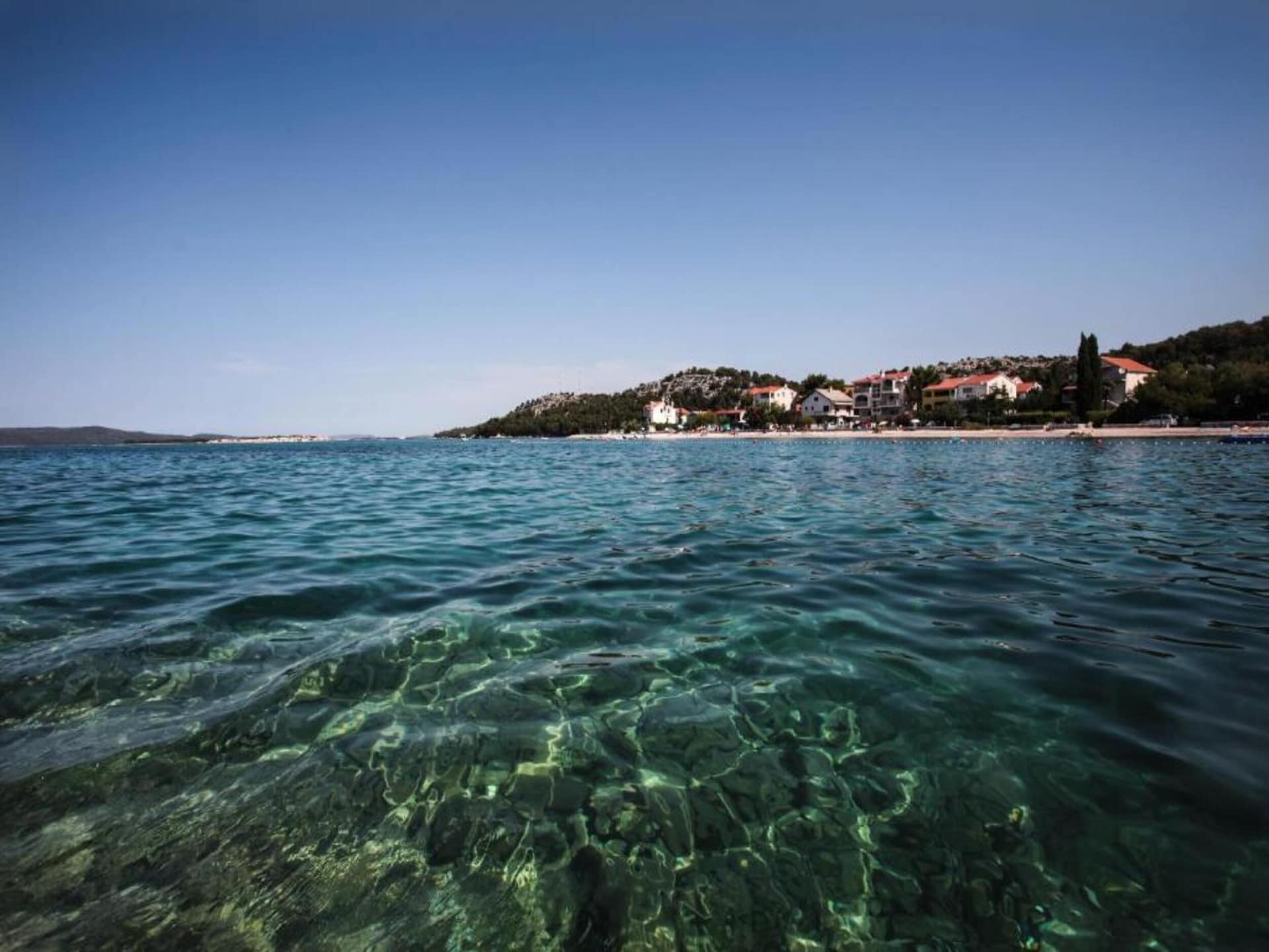 Aan het strand: Ruim appartement voor 5 personen in Žaborić - foto 16
