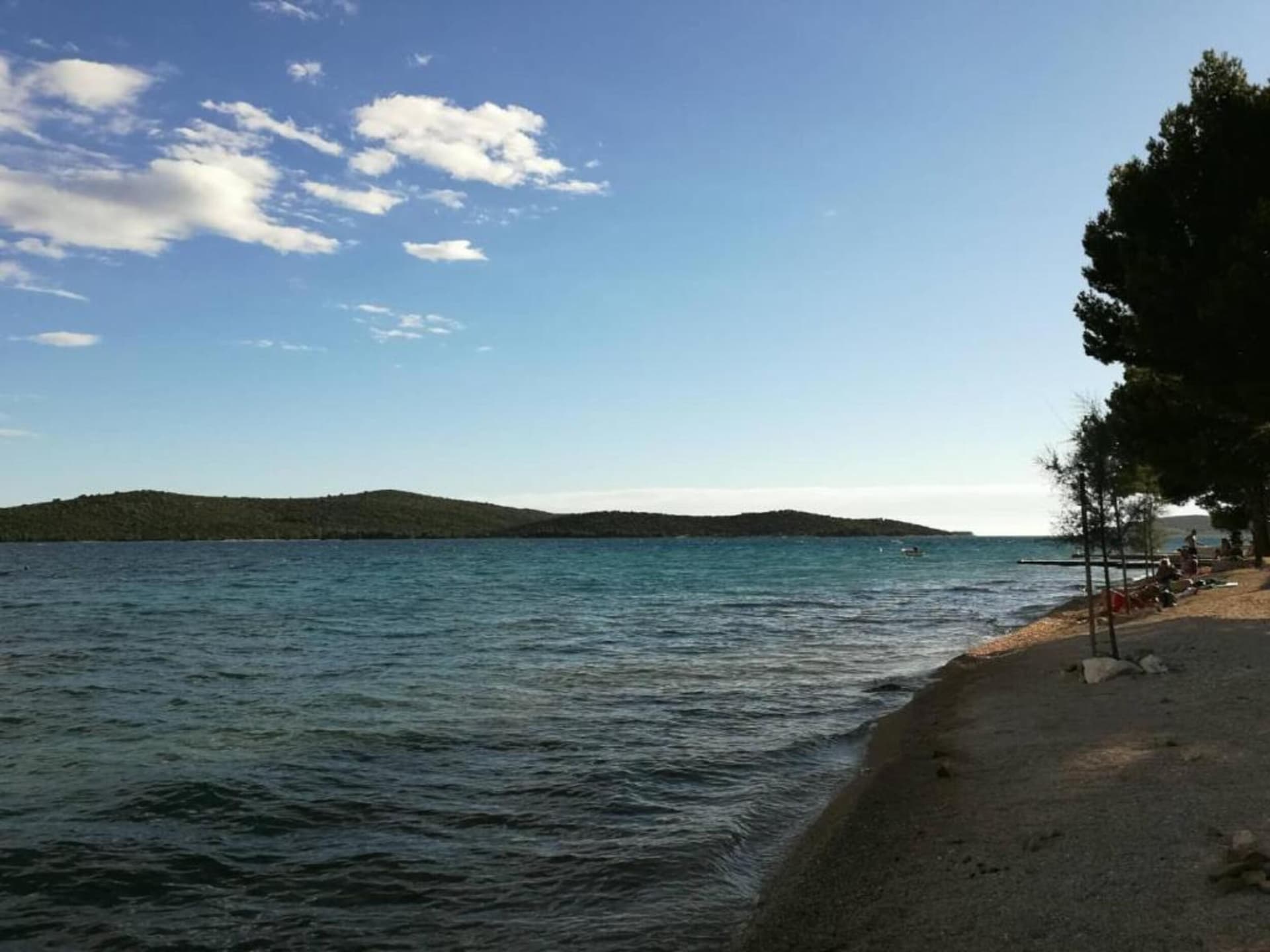Aan het strand: Ruim appartement voor 5 personen in Žaborić - foto 25