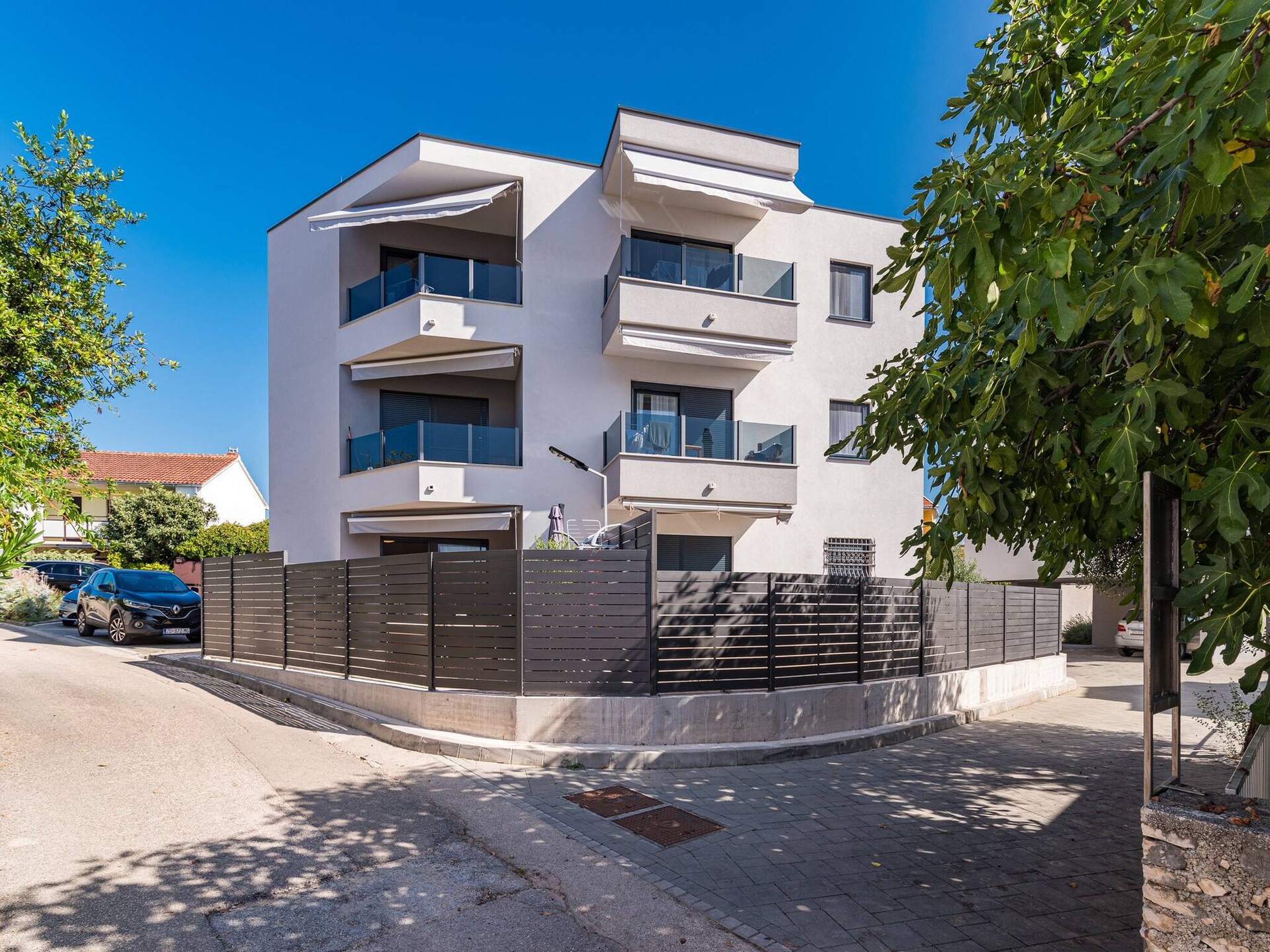 Rustiek appartement met tuin en BBQ op 500m van strand Rogoznica - foto 15