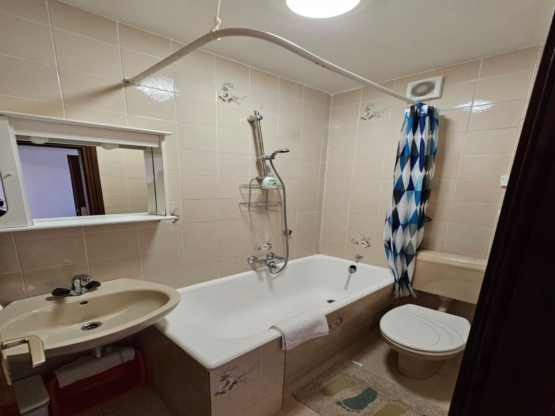 Op 1 km van het centrum: gezellig studio-appartement in Tribunj - foto 9