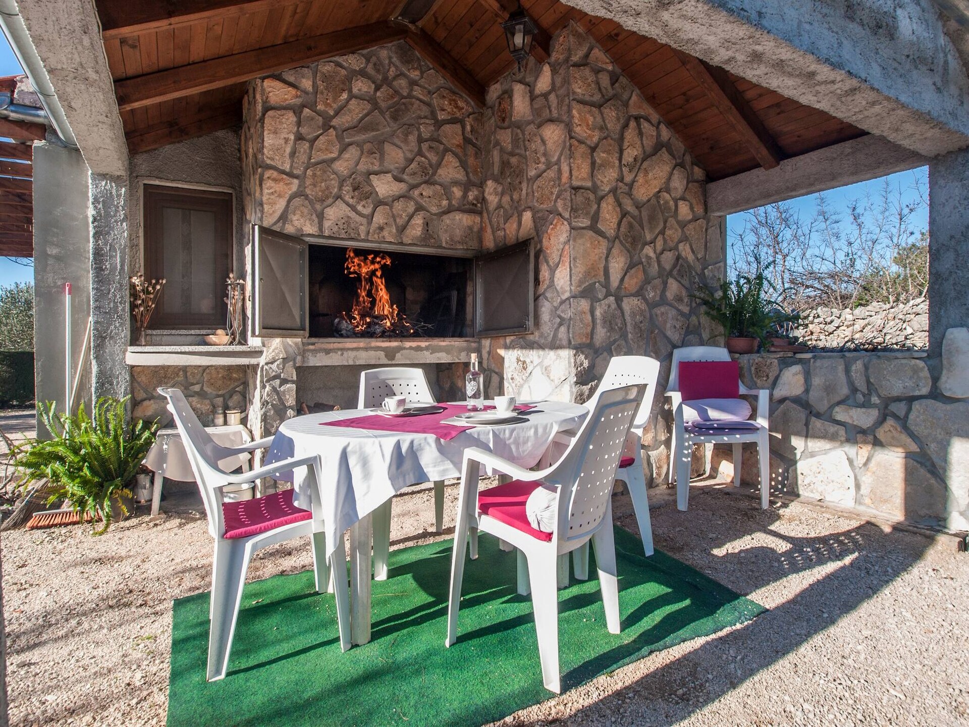 Knusse studio met tuin en BBQ op 1 km van strand Zaton - foto 4