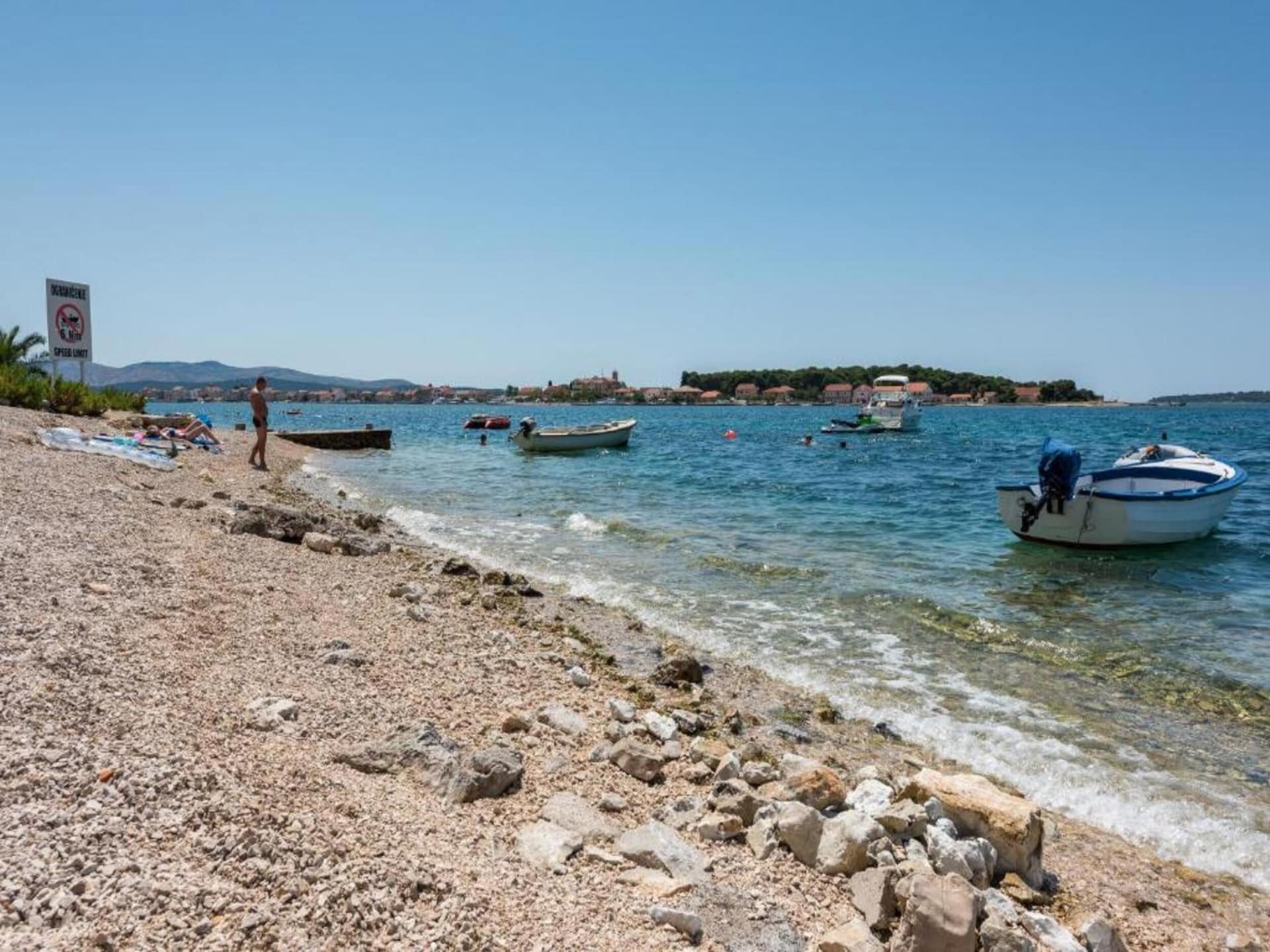 2-persoons studio-appartement in Šibenik-Brodarica nabij het strand - foto 22