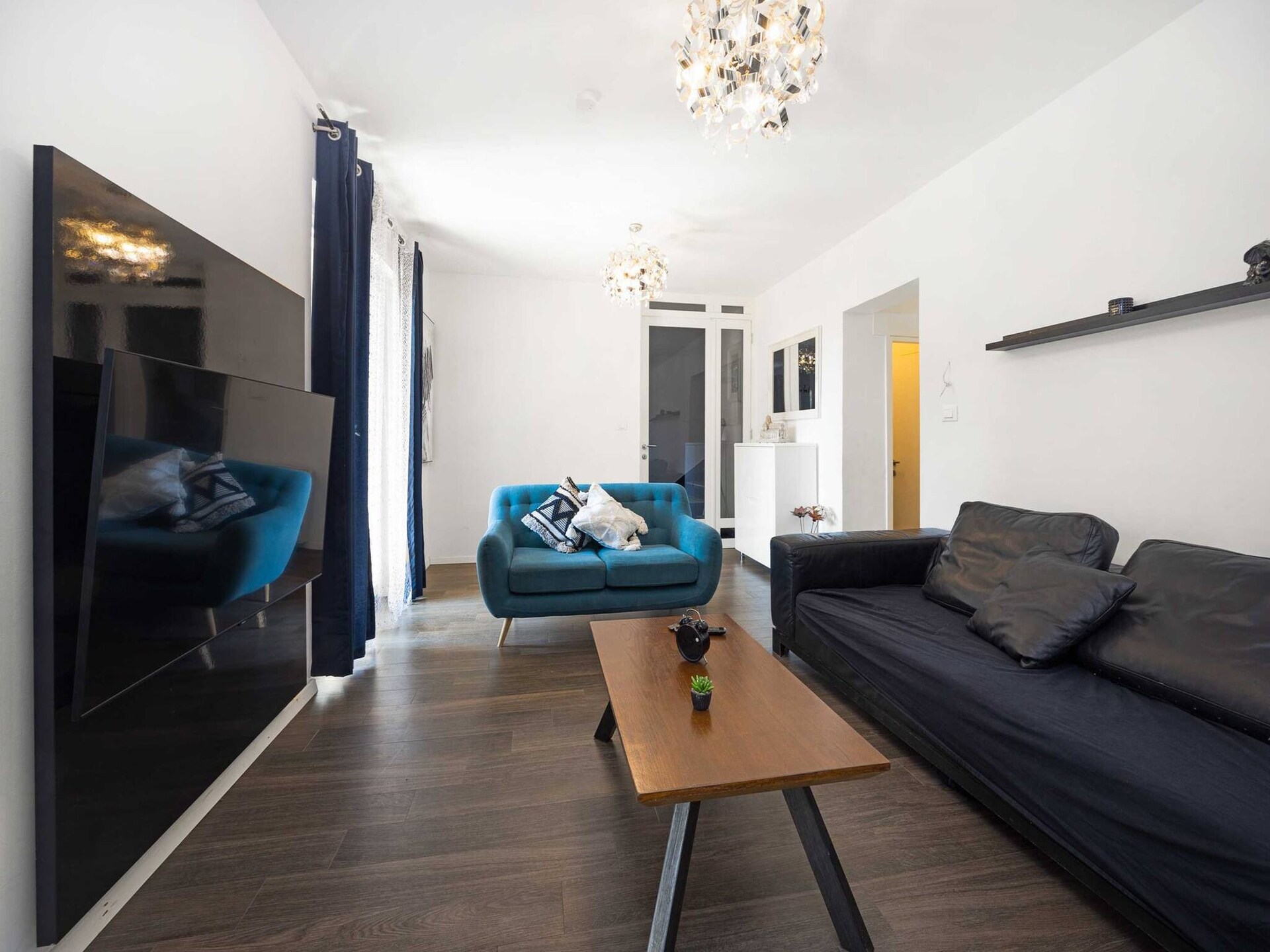 Ruim appartement voor 8 bij zee met tuin, BBQ en zeezicht in Brodarica - foto 7