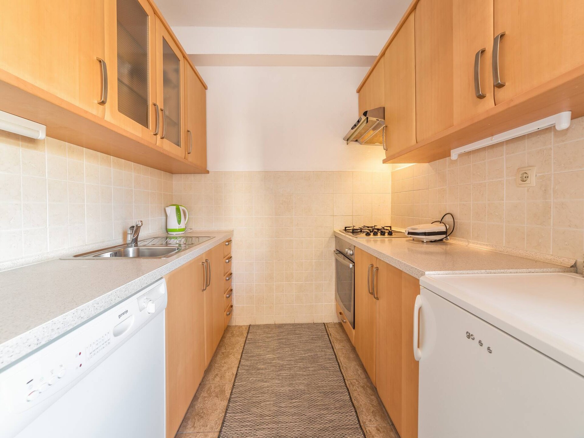 Knus appartement in Vodice met zwembad, op 600m van Plava strand - foto 3