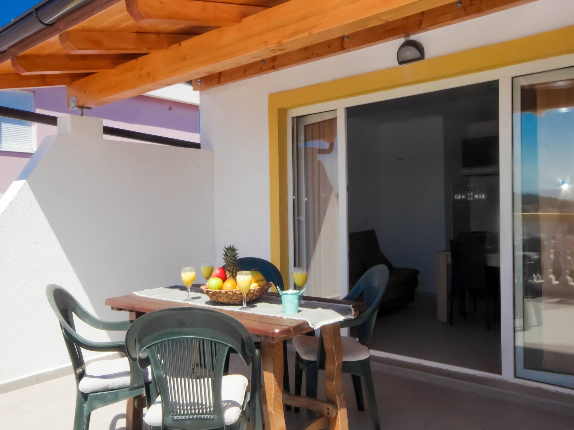 Groen appartement vlakbij zee in Jezera, Murter - foto 15