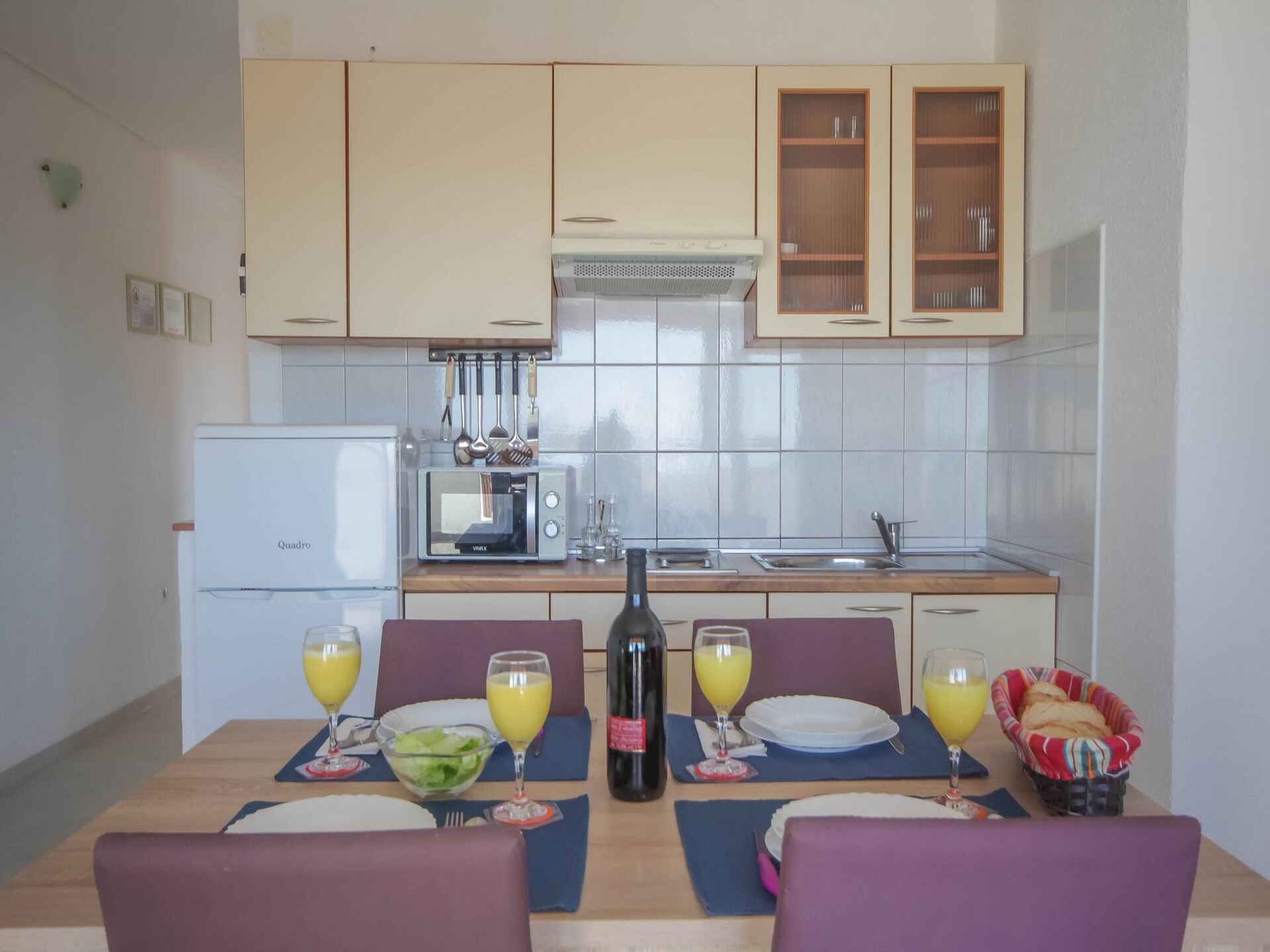Sfeervol appartement met tuin en BBQ op 550m van strand in Jezera - foto 5