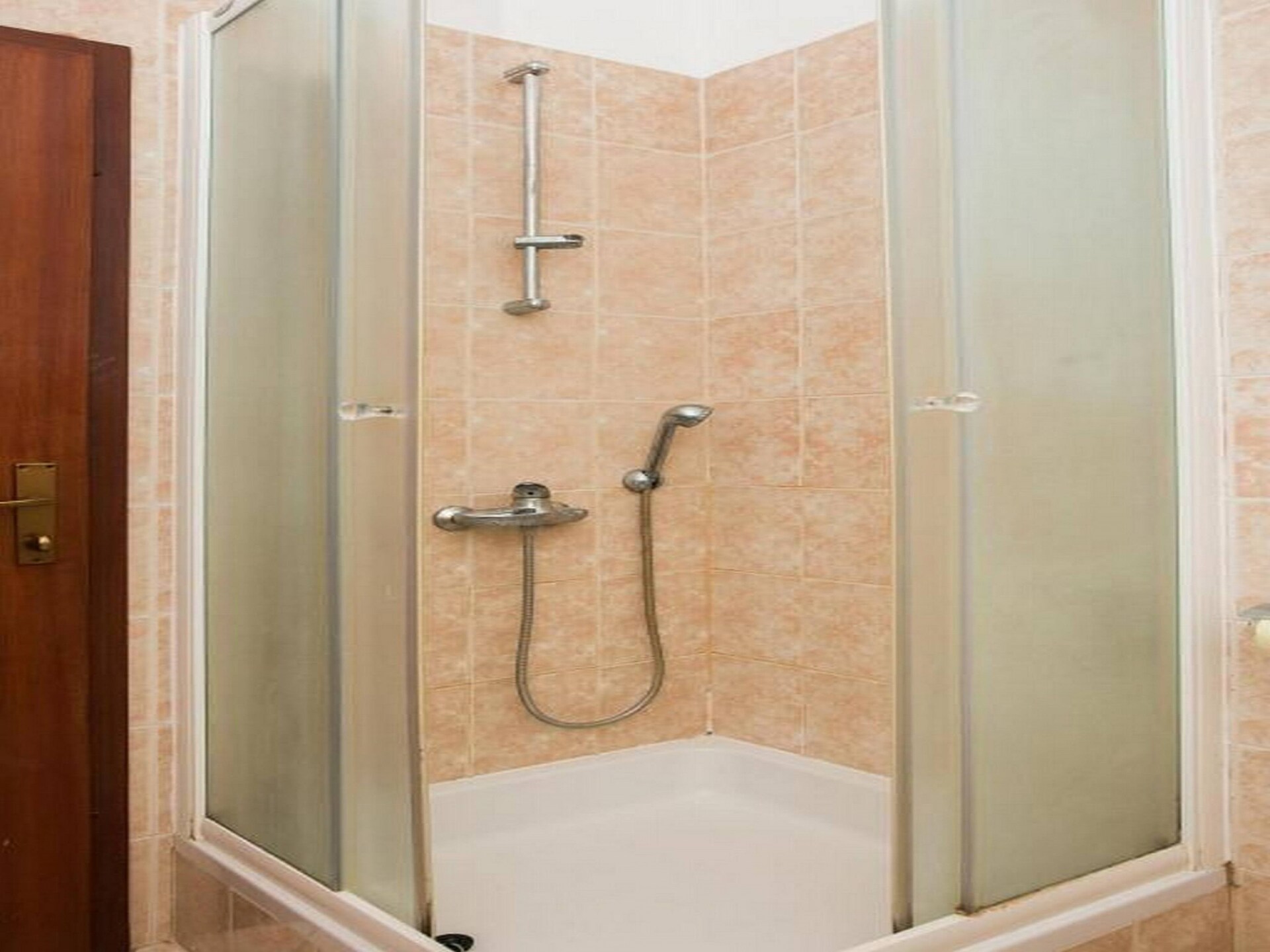 Licht appartement in Šibenik-Brodarica op 210m van het strand - foto 11