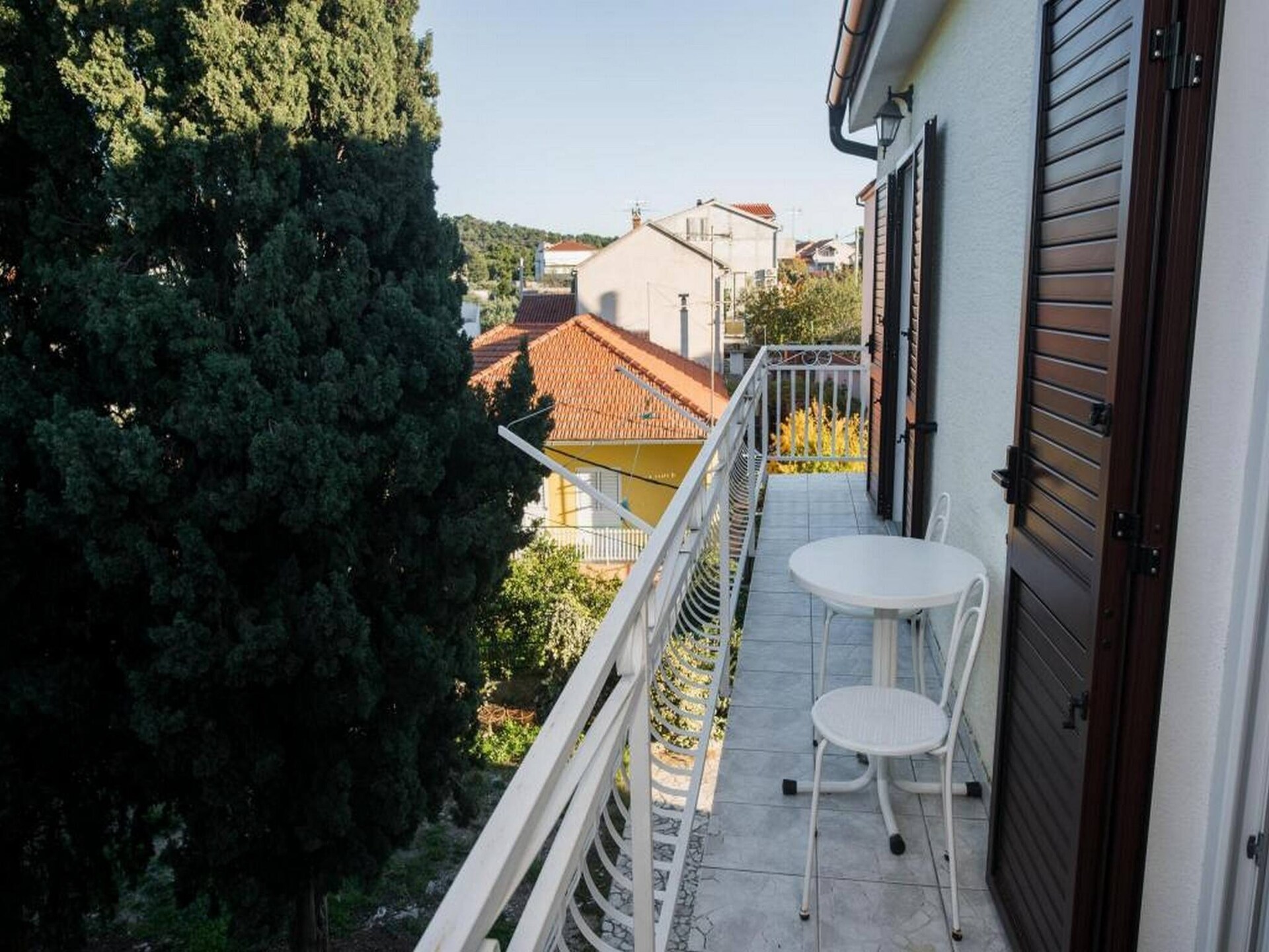Knus appartement aan zee in Brodarica met balkon en airco - foto 4