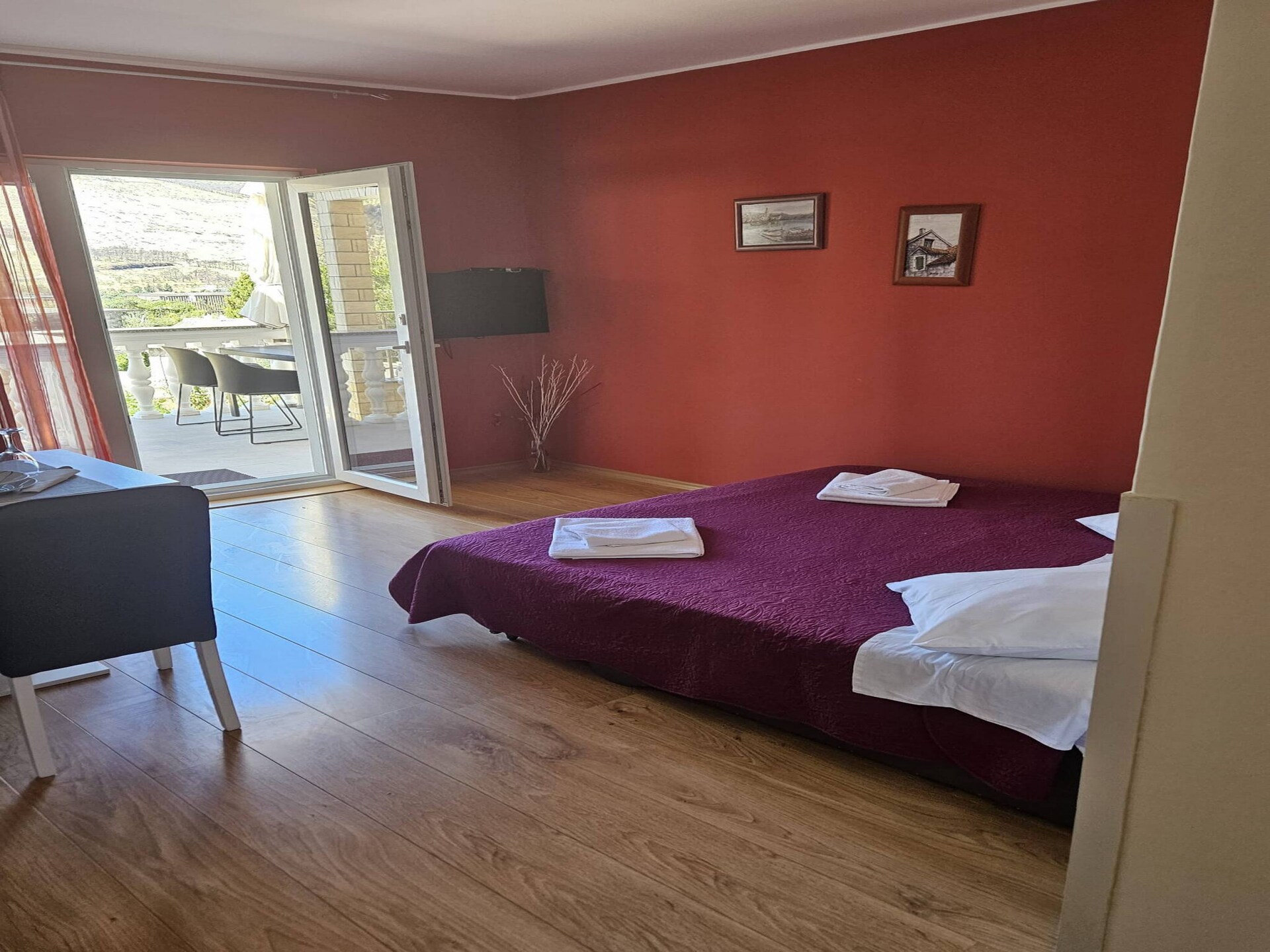 Knus appartement voor 4 bij zee in Grebaštica met tuin en BBQ - foto 8