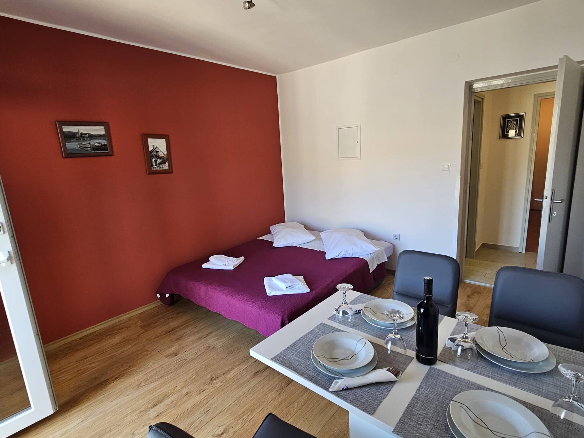 Knus appartement voor 4 bij zee in Grebaštica met tuin en BBQ - foto 9