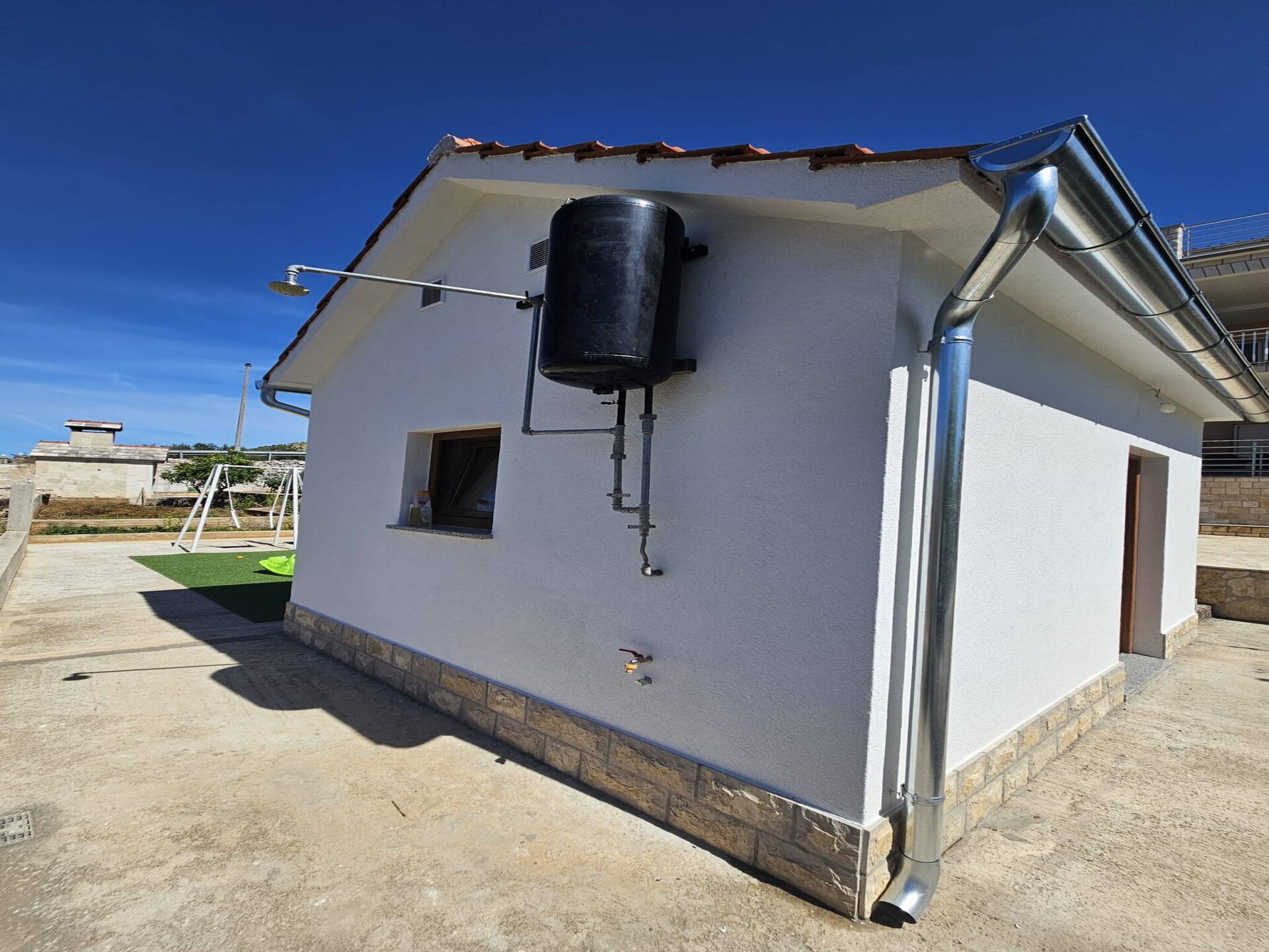 Knus appartement voor 4 bij zee in Grebaštica met tuin en BBQ - foto 17