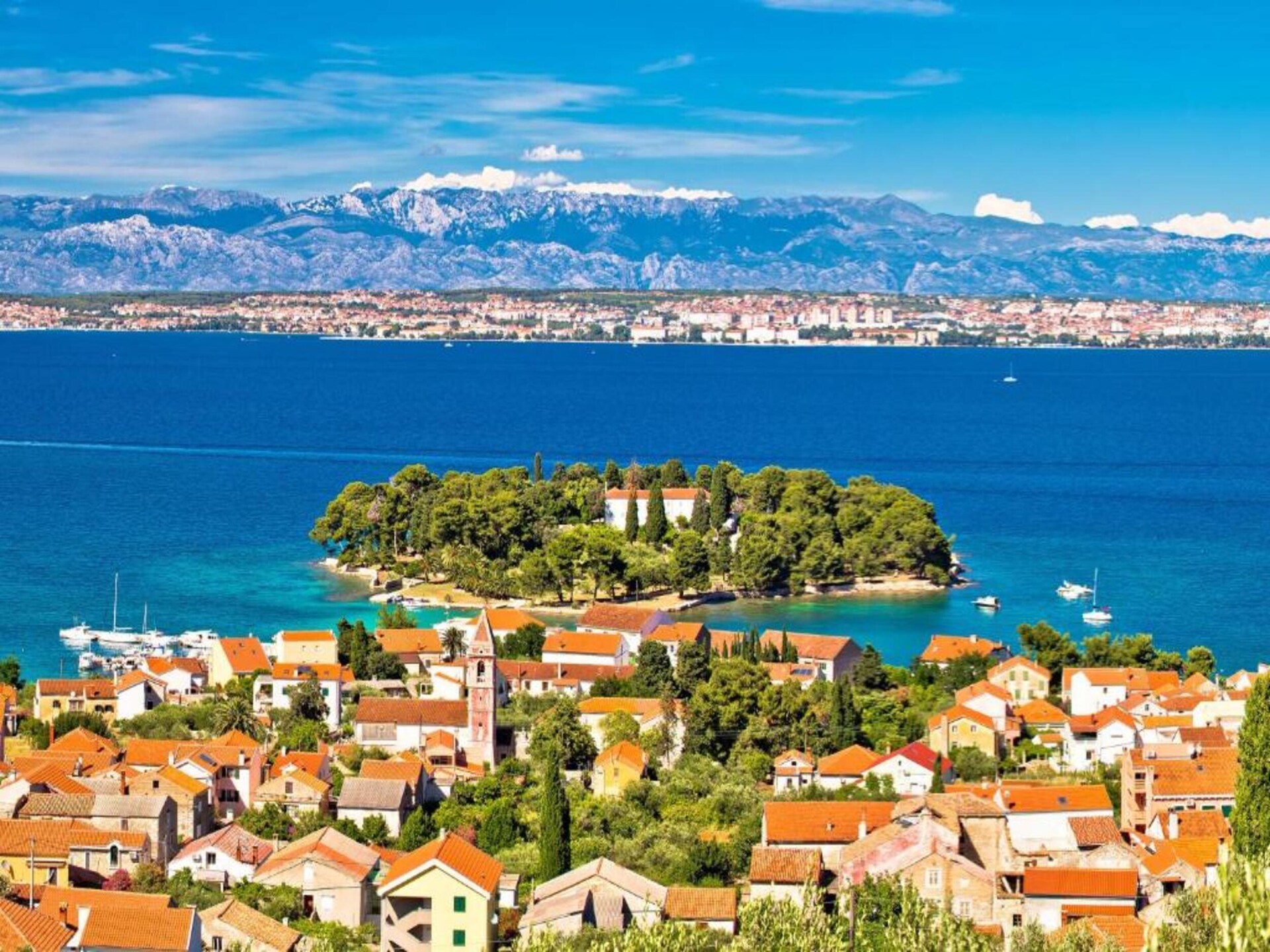 Ruim appartement met verwarmd zwembad in Kaštel Novi - foto 37