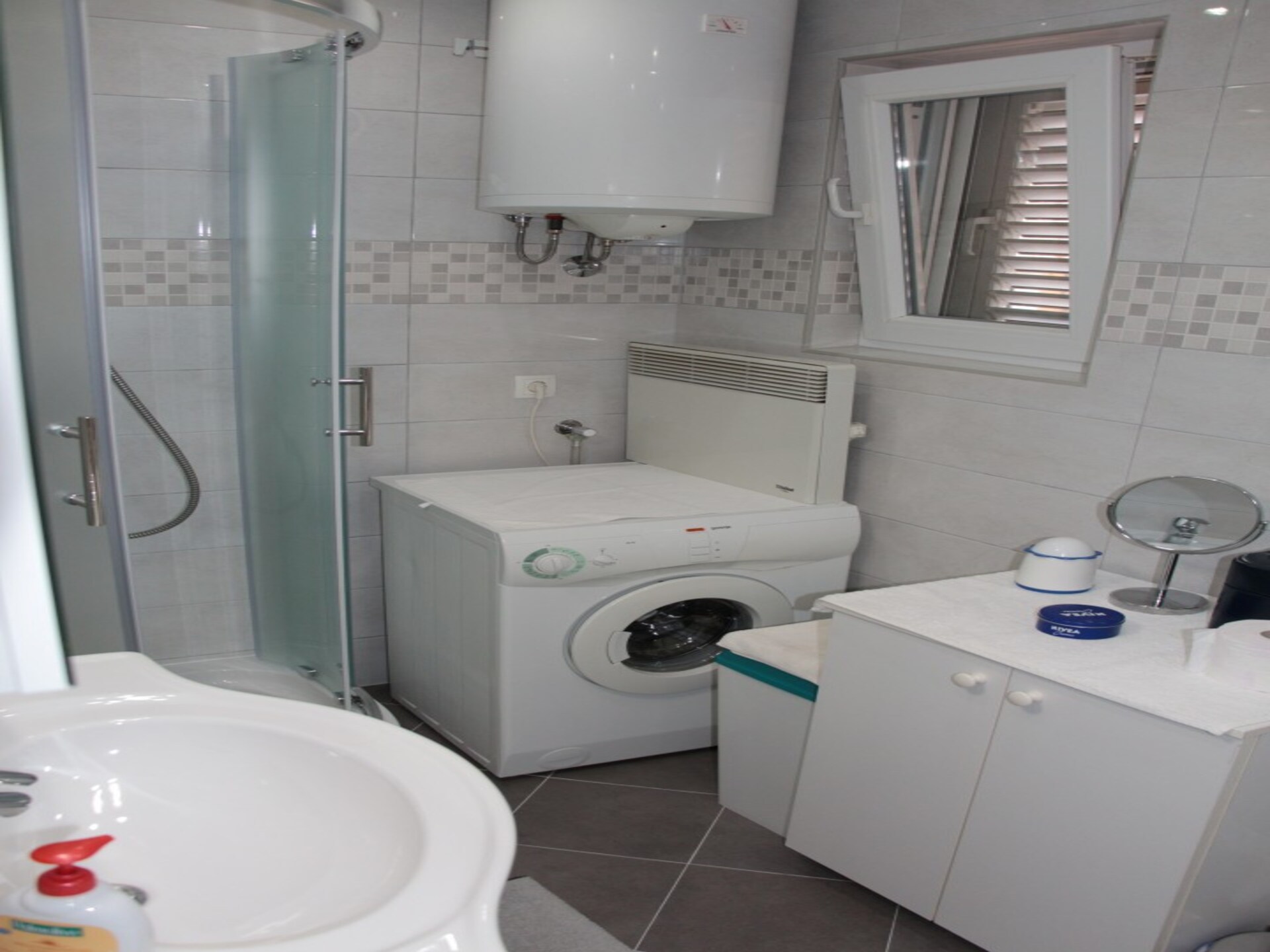 Appartement Gojevic A2: comfortabel vakantieverblijf op 400m van strand Vodice - foto 9