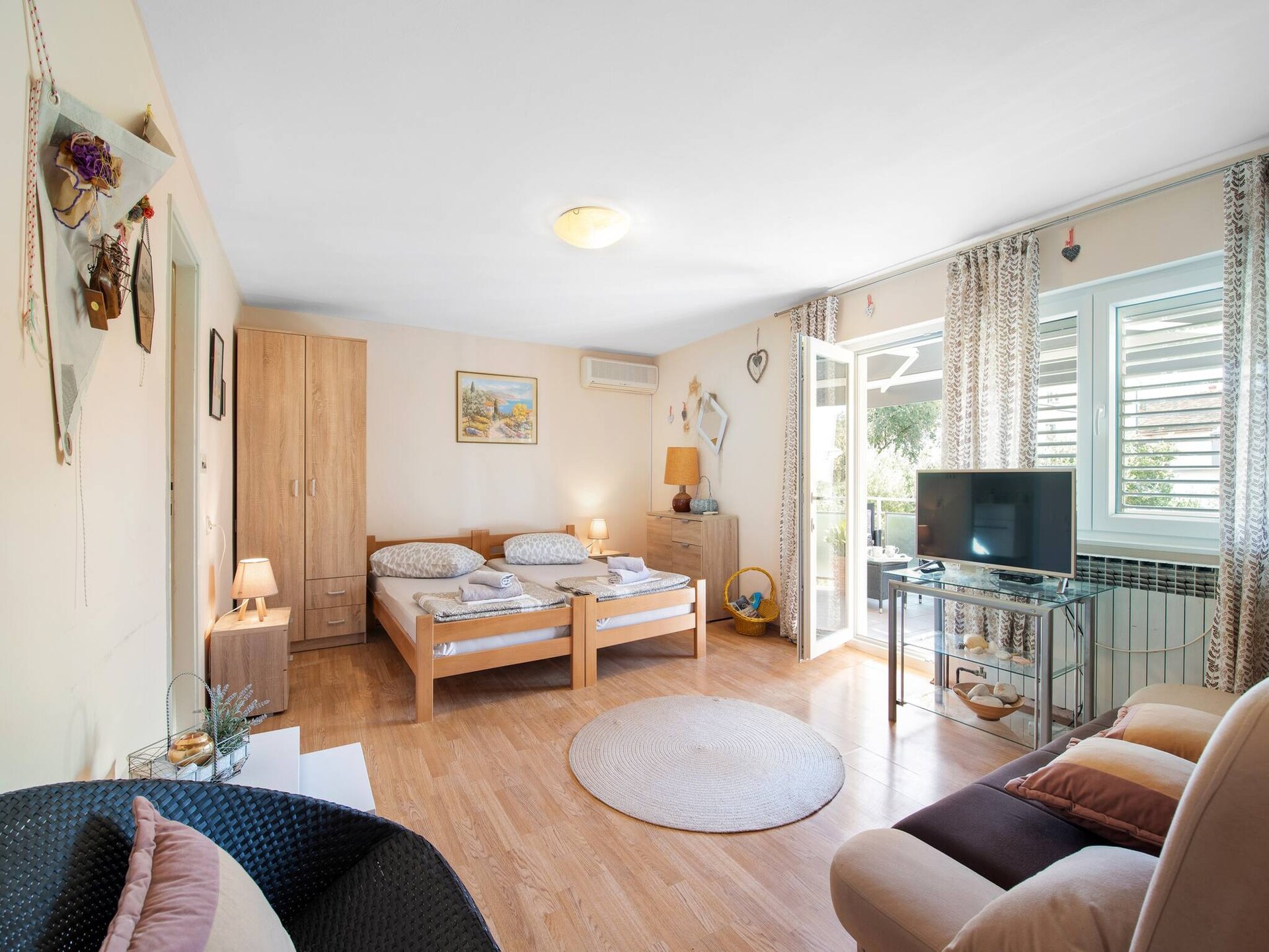 Knus appartement voor 3 aan de kust bij Šibenik met tuin en WiFi - foto 8