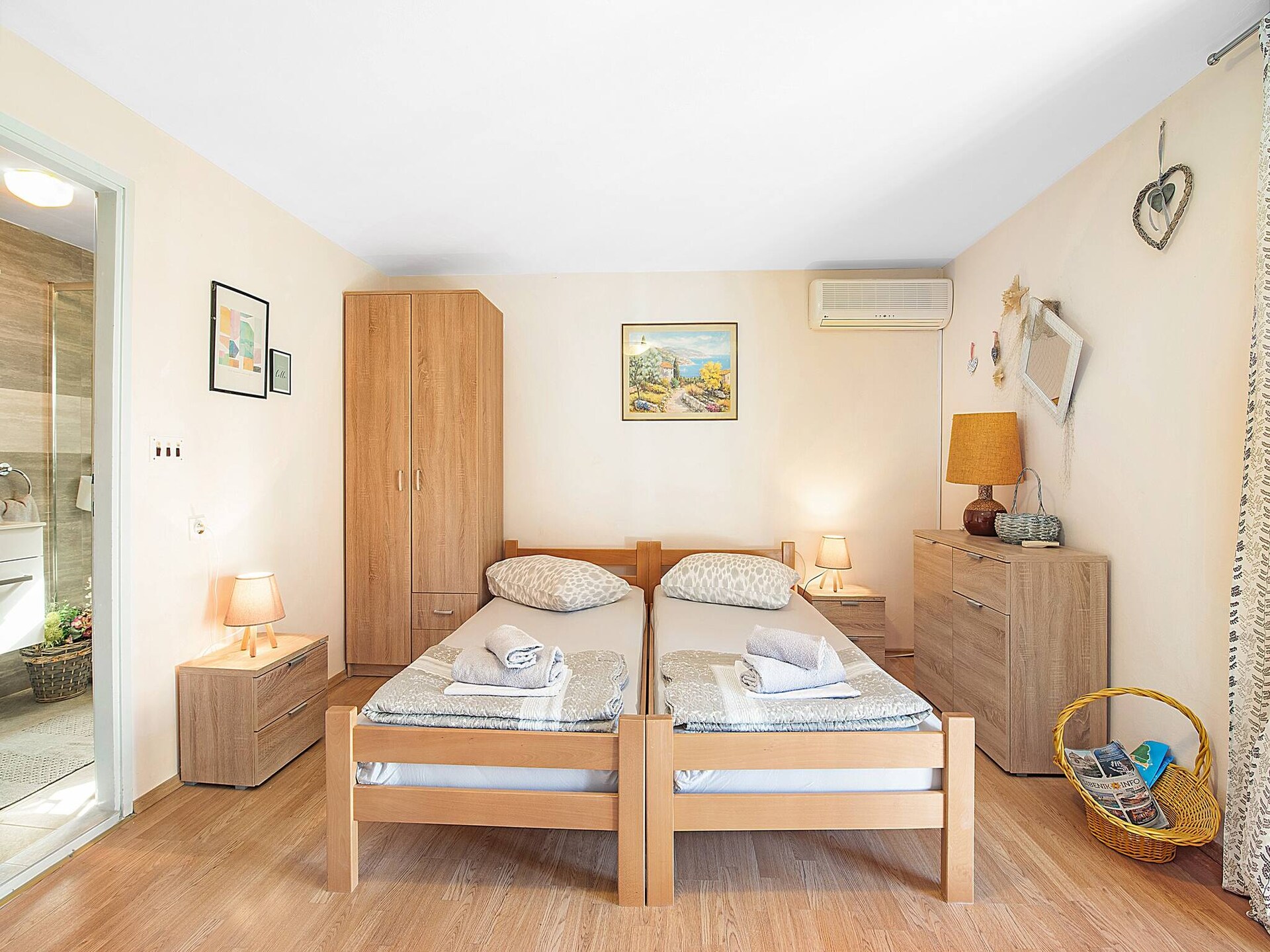 Knus appartement voor 3 aan de kust bij Šibenik met tuin en WiFi - foto 9