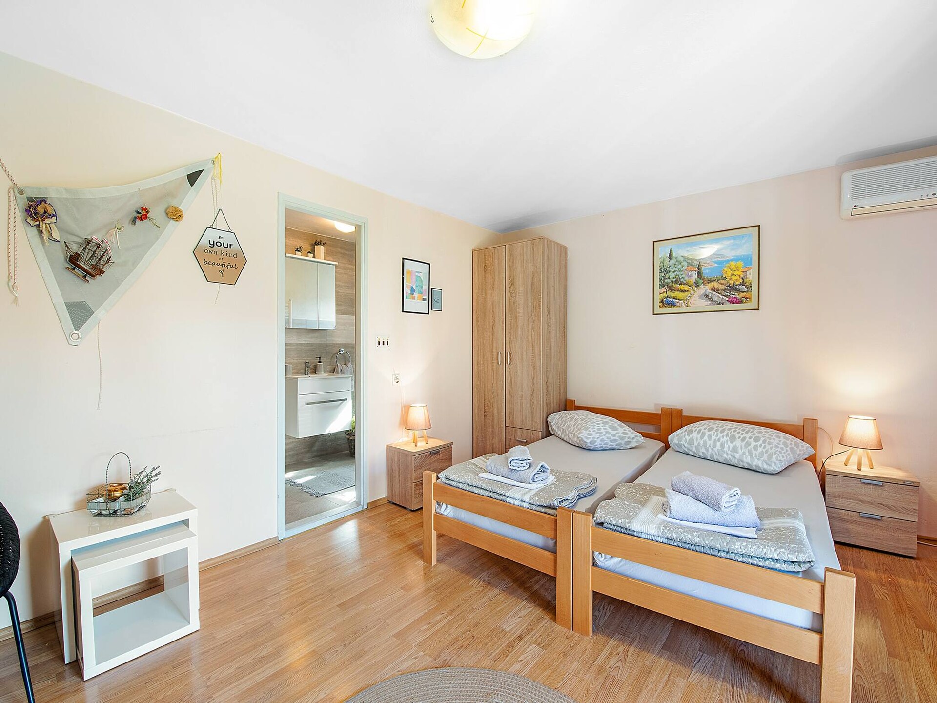 Knus appartement voor 3 aan de kust bij Šibenik met tuin en WiFi - foto 4
