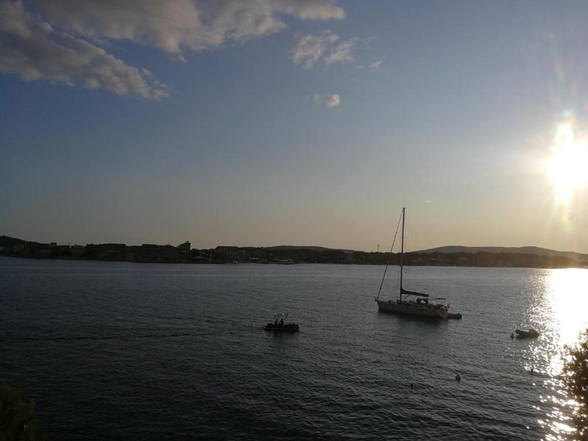 Knus appartement voor 3 aan de kust bij Šibenik met tuin en WiFi - foto 20