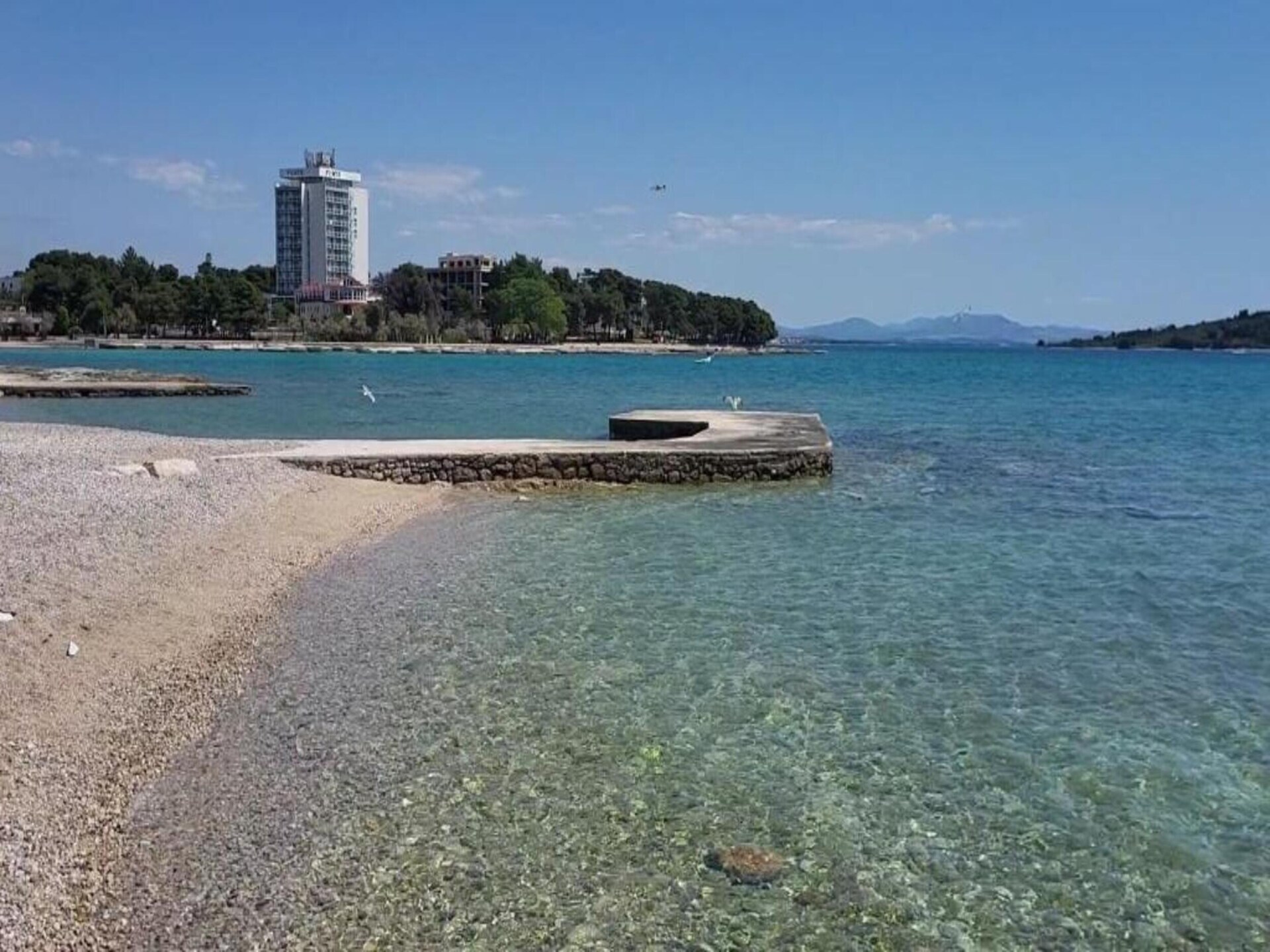 Knus appartement voor 2 in Vodice met zwembad, op 1 km van het strand - foto 18