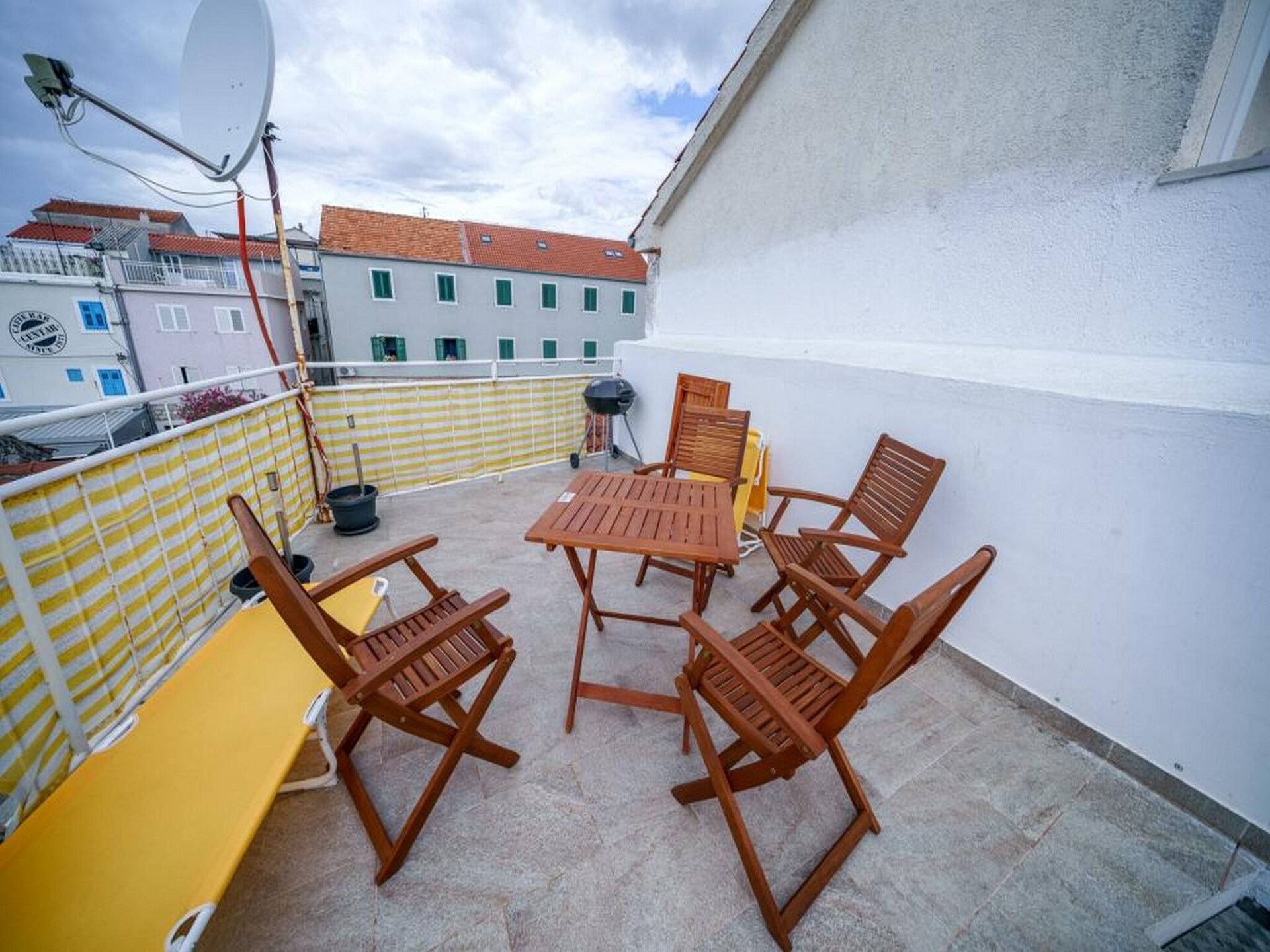 Knus studio-appartement in Vodice, vlak bij strand en centrum - foto 5