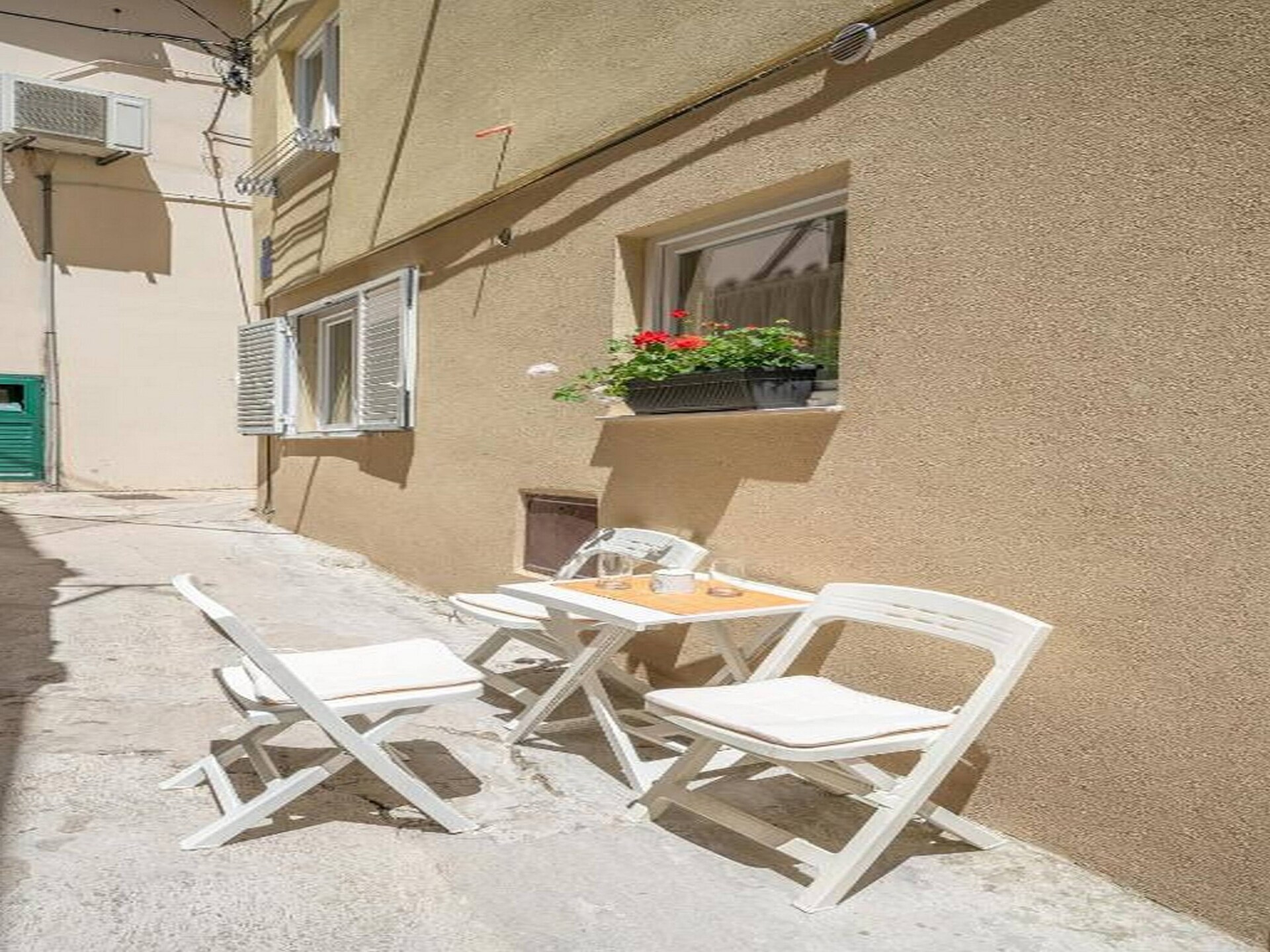 Knus studio-appartement in Vodice, vlak bij strand en centrum - foto 11