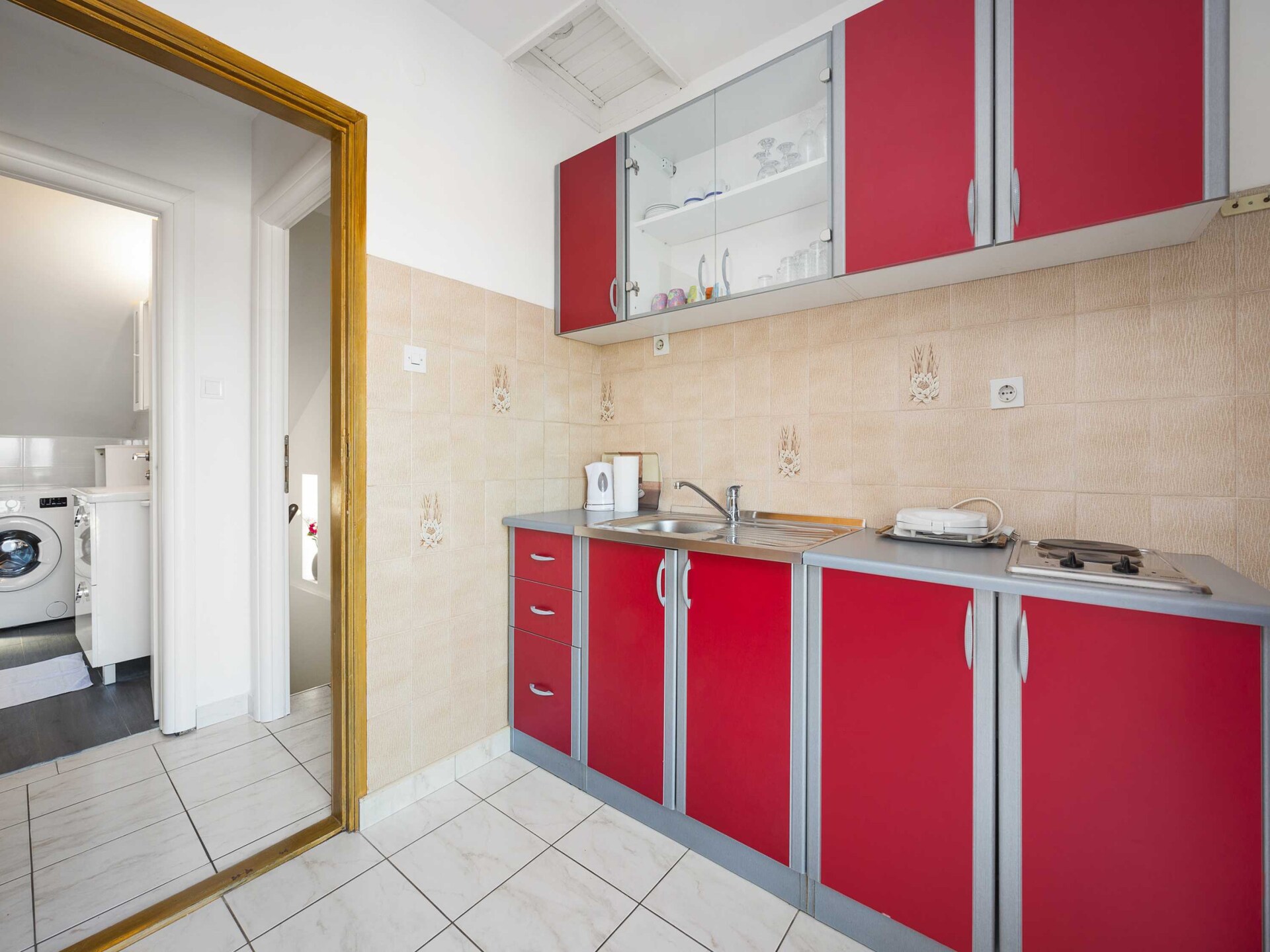 Knusse studio voor 2 bij strand en centrum Vodice - foto 3