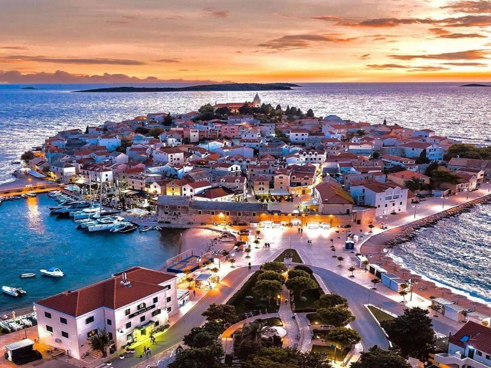 Op 650 m van het strand: knus appartement in Primošten - foto 14