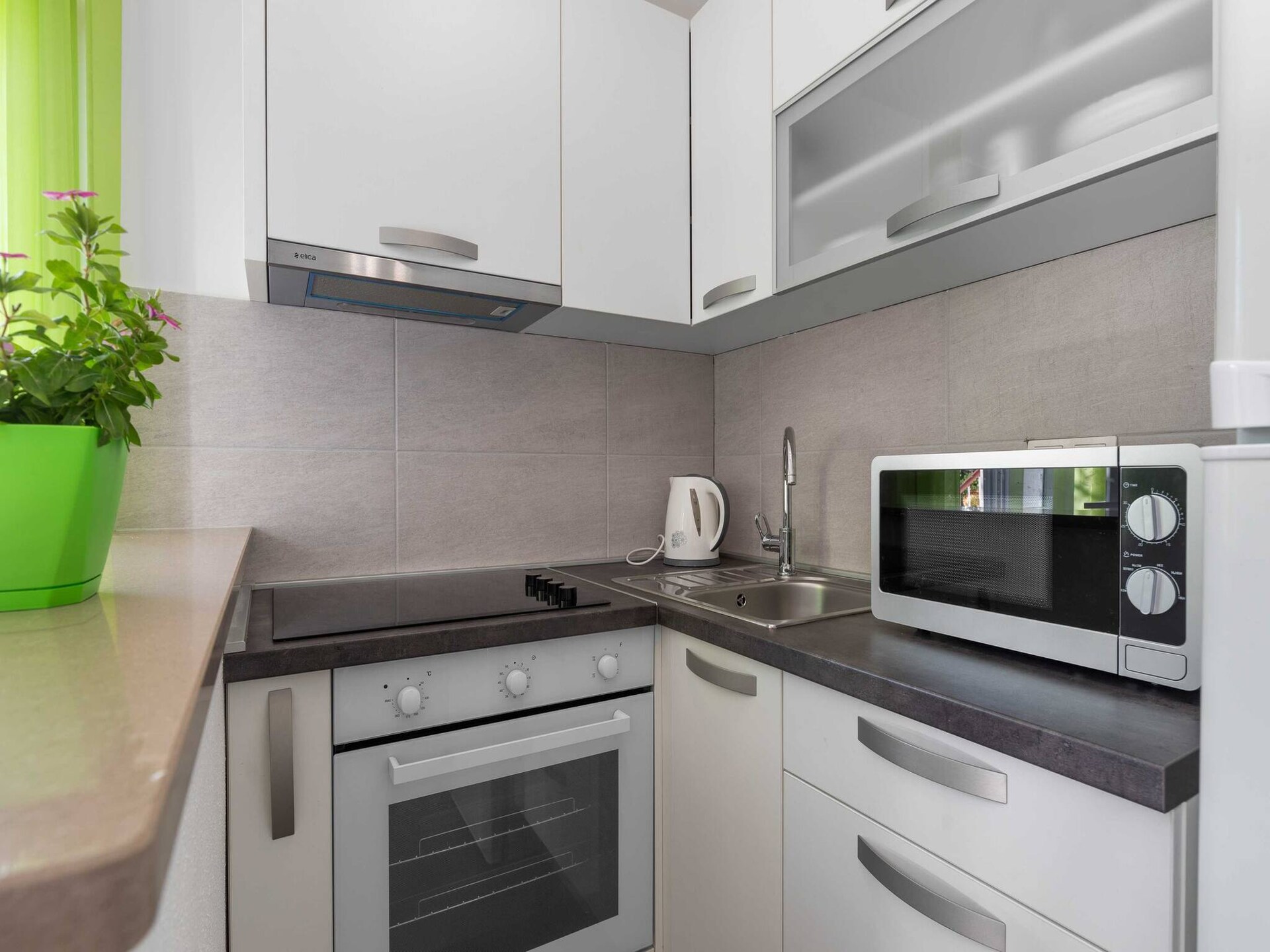 Studio Apartment Sekula: rustig verblijf in Bilice, 6km van zee - foto 1