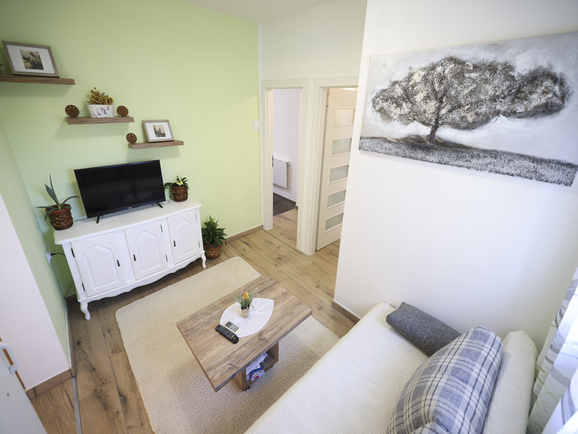 Appartement Rustica: 2-slaapkamer oase met tuin en BBQ nabij strand Zadar - foto 11