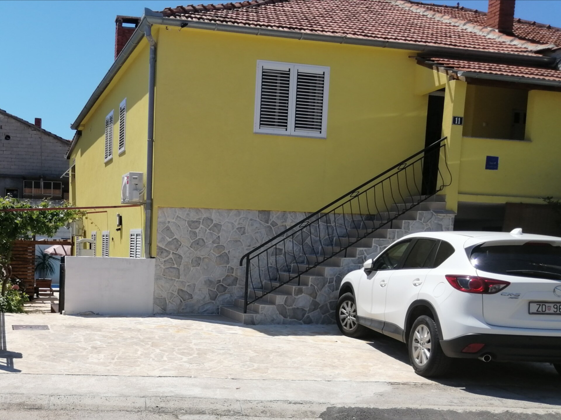 Appartement Rustica: 2-slaapkamer oase met tuin en BBQ nabij strand Zadar - foto 21