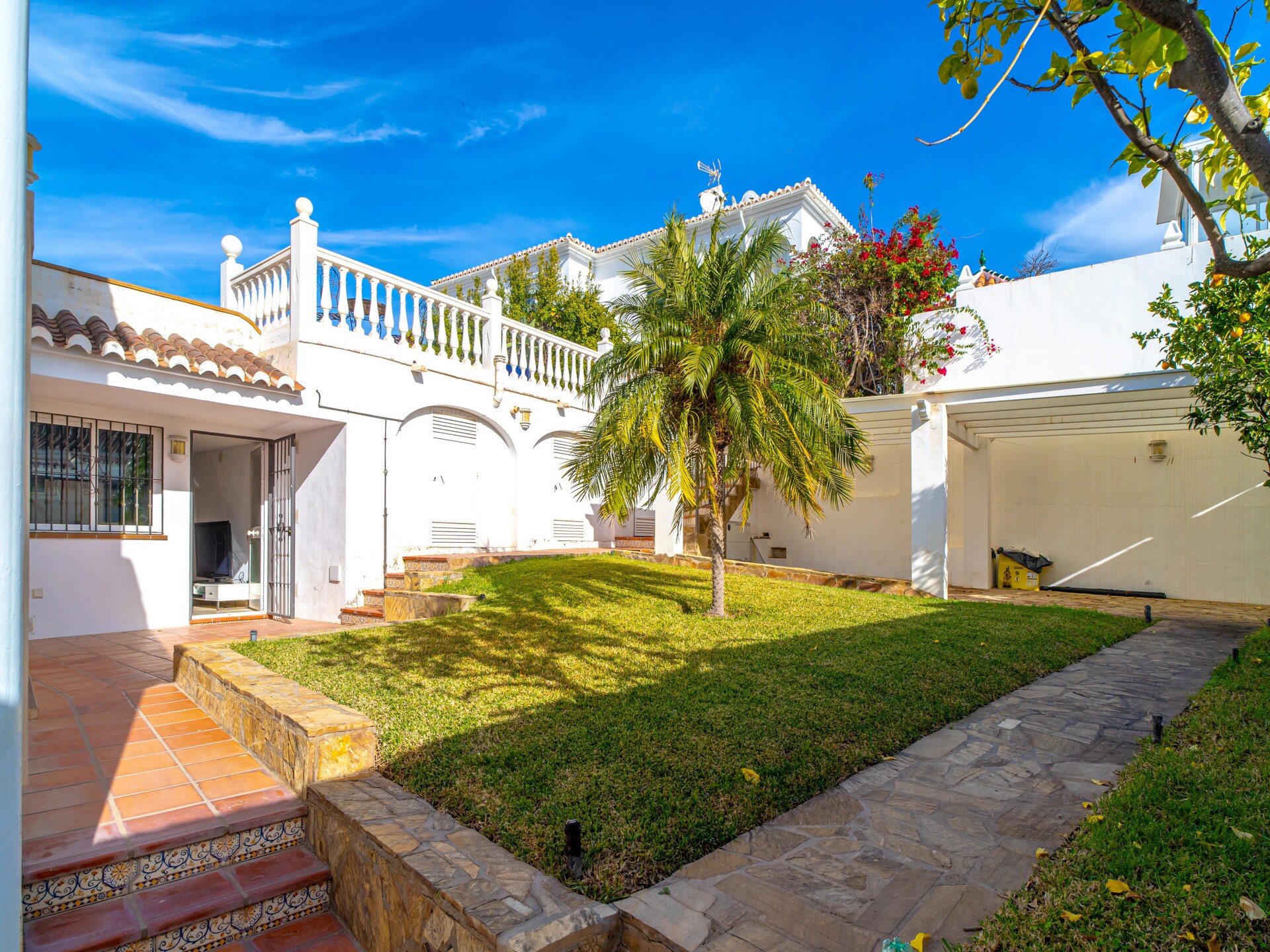 Ruime Villa Grande Luxe met privézwembad aan de golfbaan in Nerja - foto 54