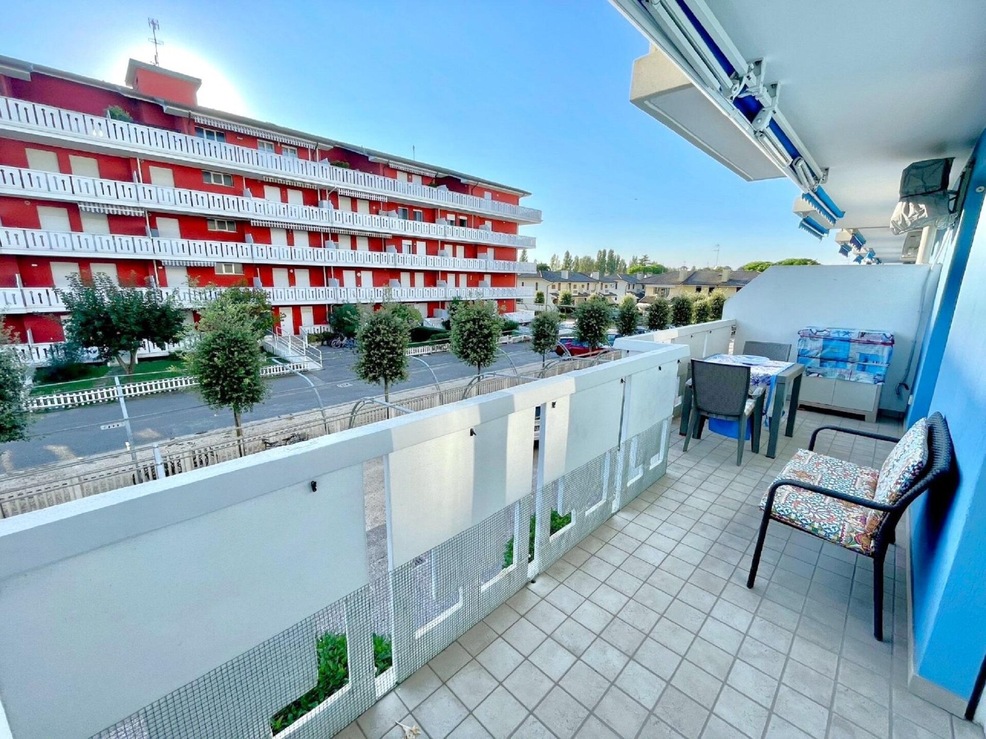 Gelijkvloers appartement op 100m van strand Porto Santa Margherita - foto 12
