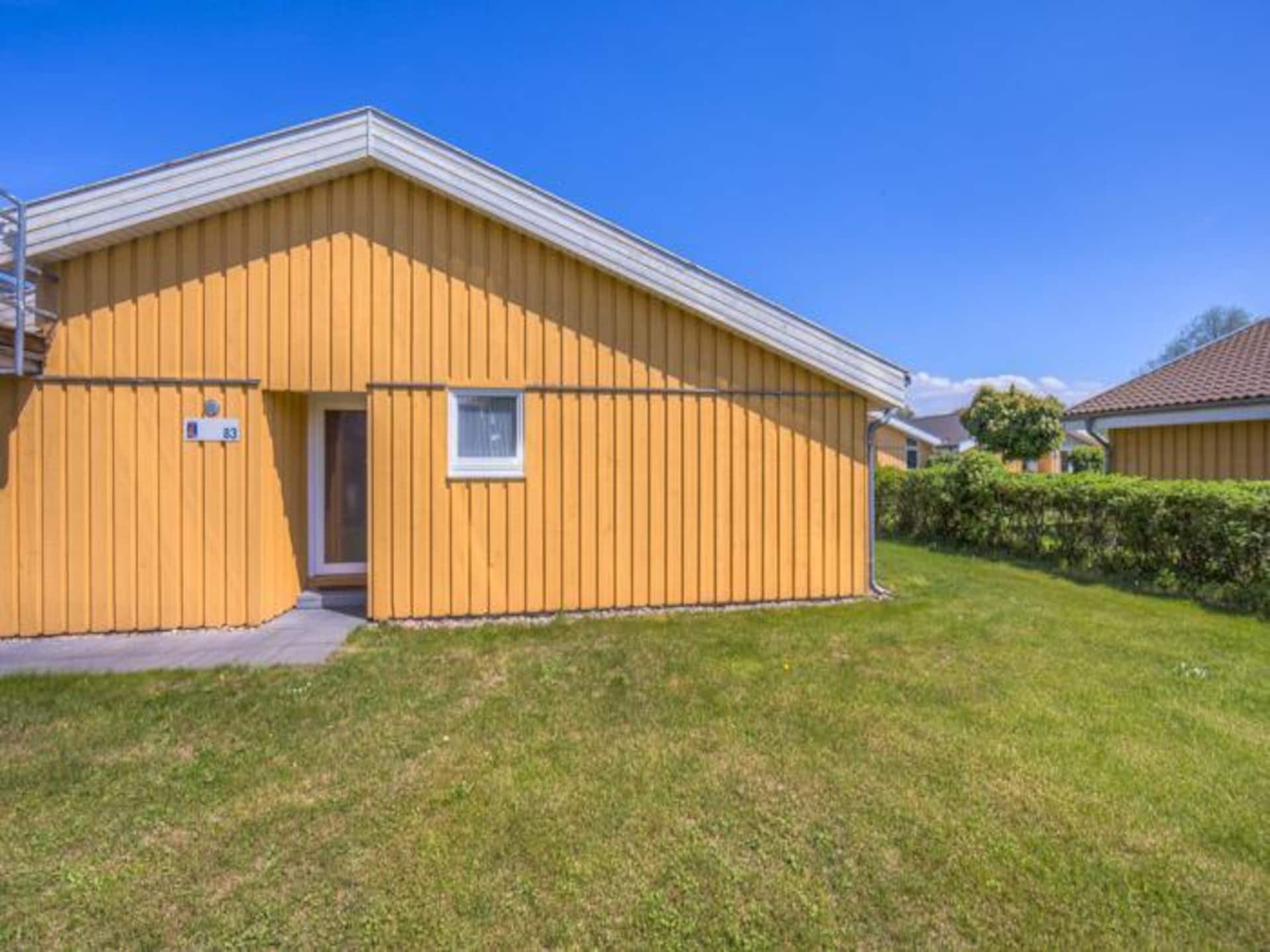 Op 400 m van het strand: Vakantiehuis Haubentaucher Classic 83 in Rechlin - foto 12