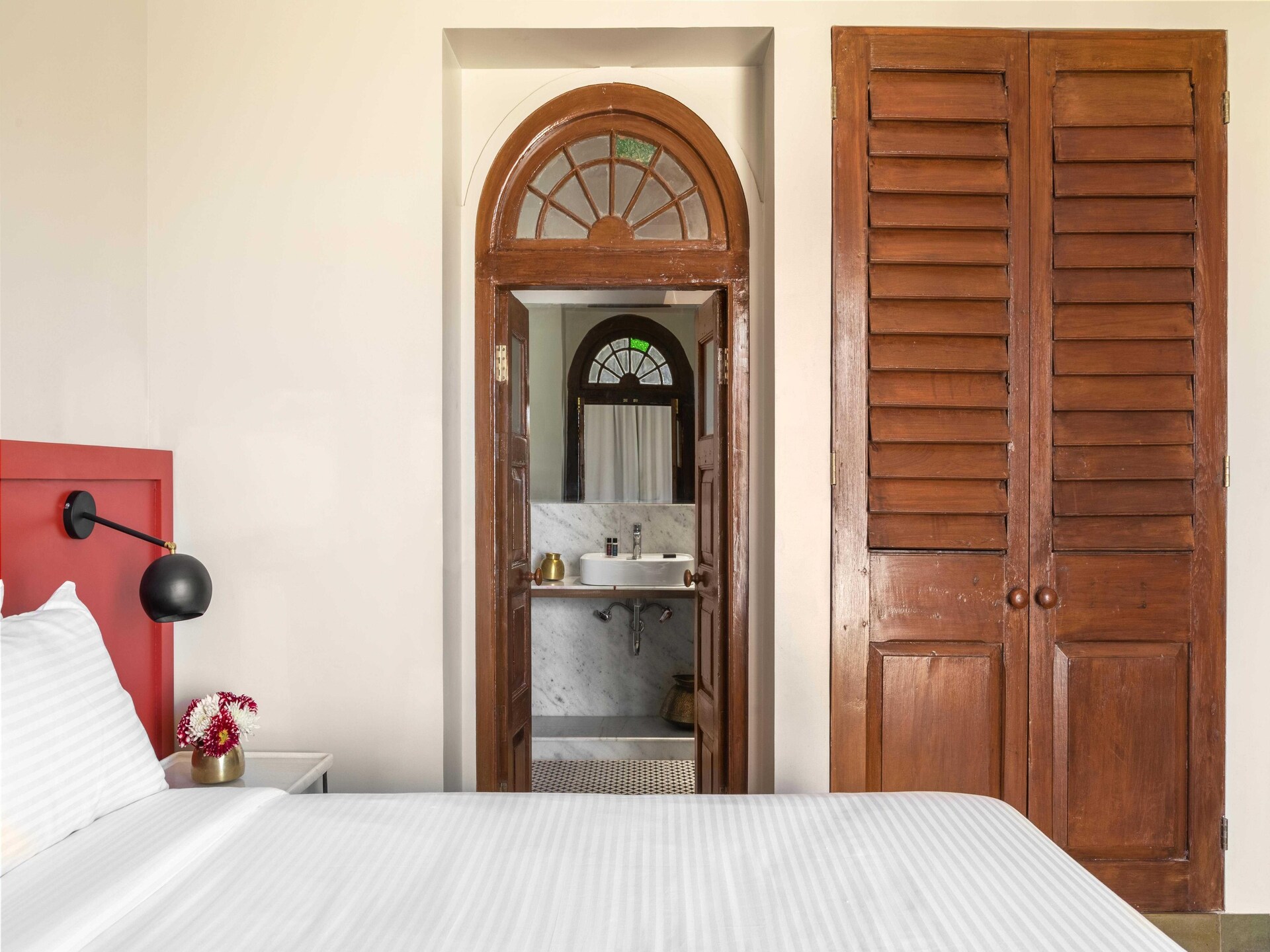 Koninklijke Kamer met Ontbijt in het Hart van Jaipur - foto 20