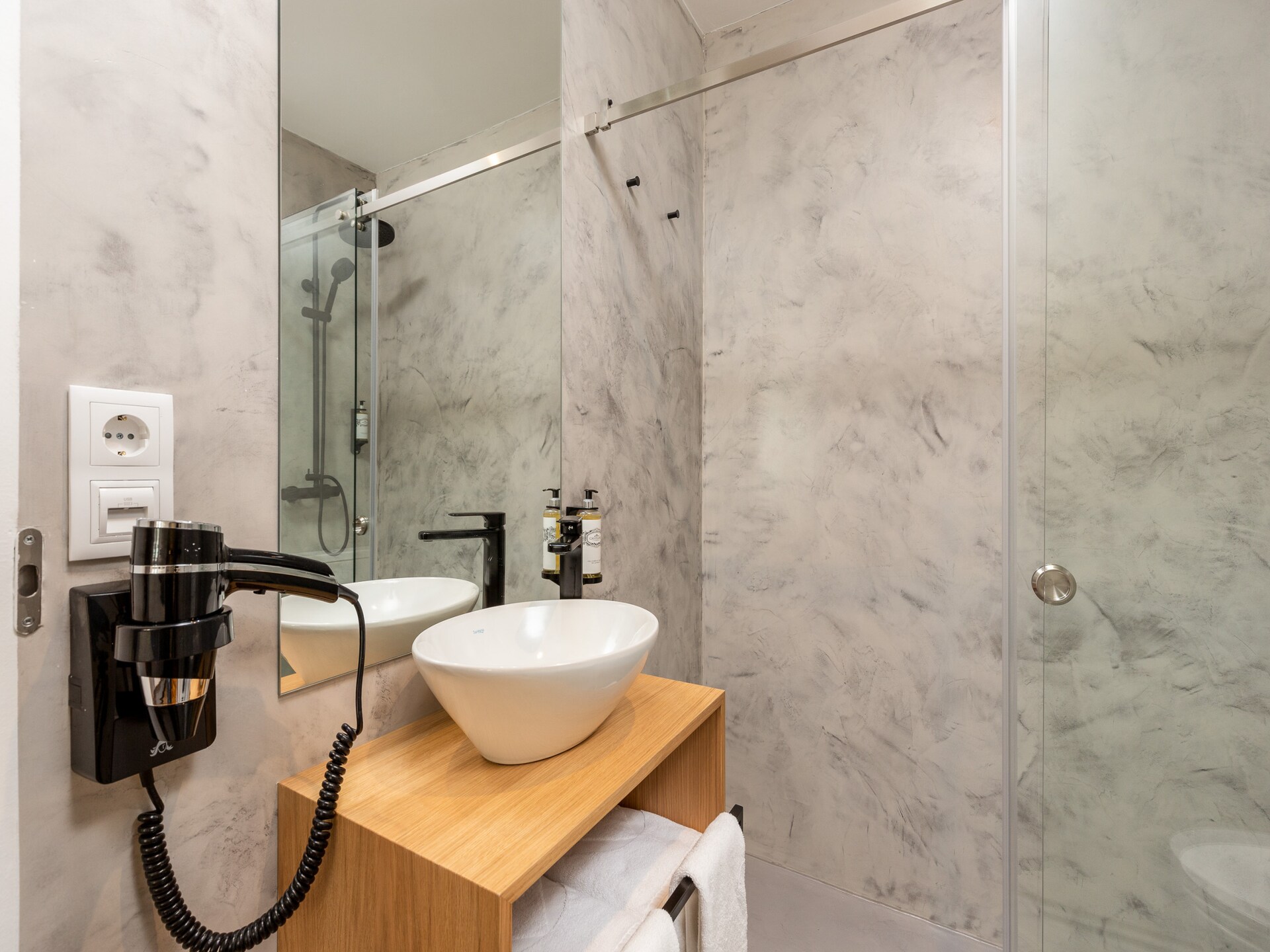 Feel Porto Bacchus Townhouse: Stijlvol appartement voor 12 personen in hartje Porto - foto 20