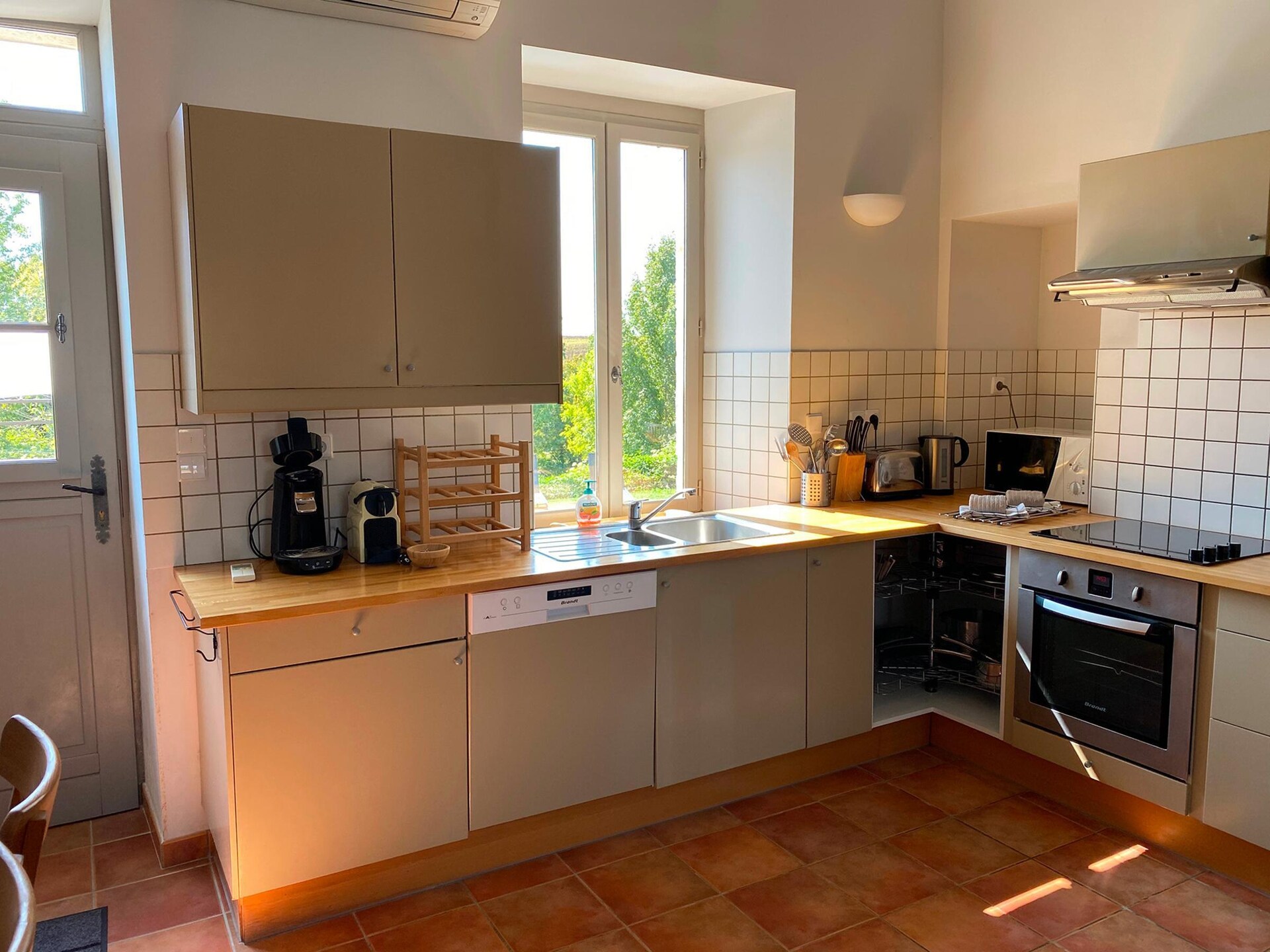 Vrijstaande villa voor 8 personen met privézwembad aan de golfbaan in Chalais - foto 4