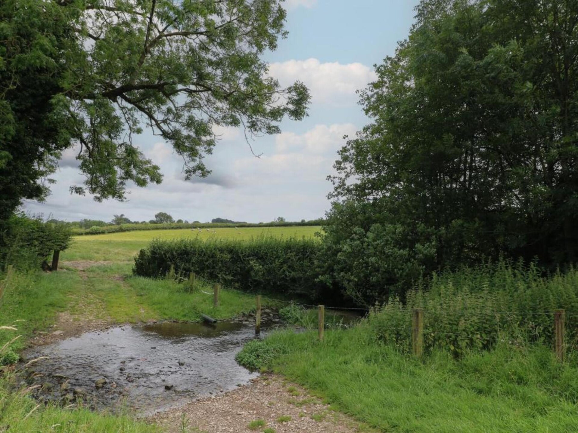Gerenoveerde boerderijschuur met hot tub en uitzicht bij Ashbourne - foto 27