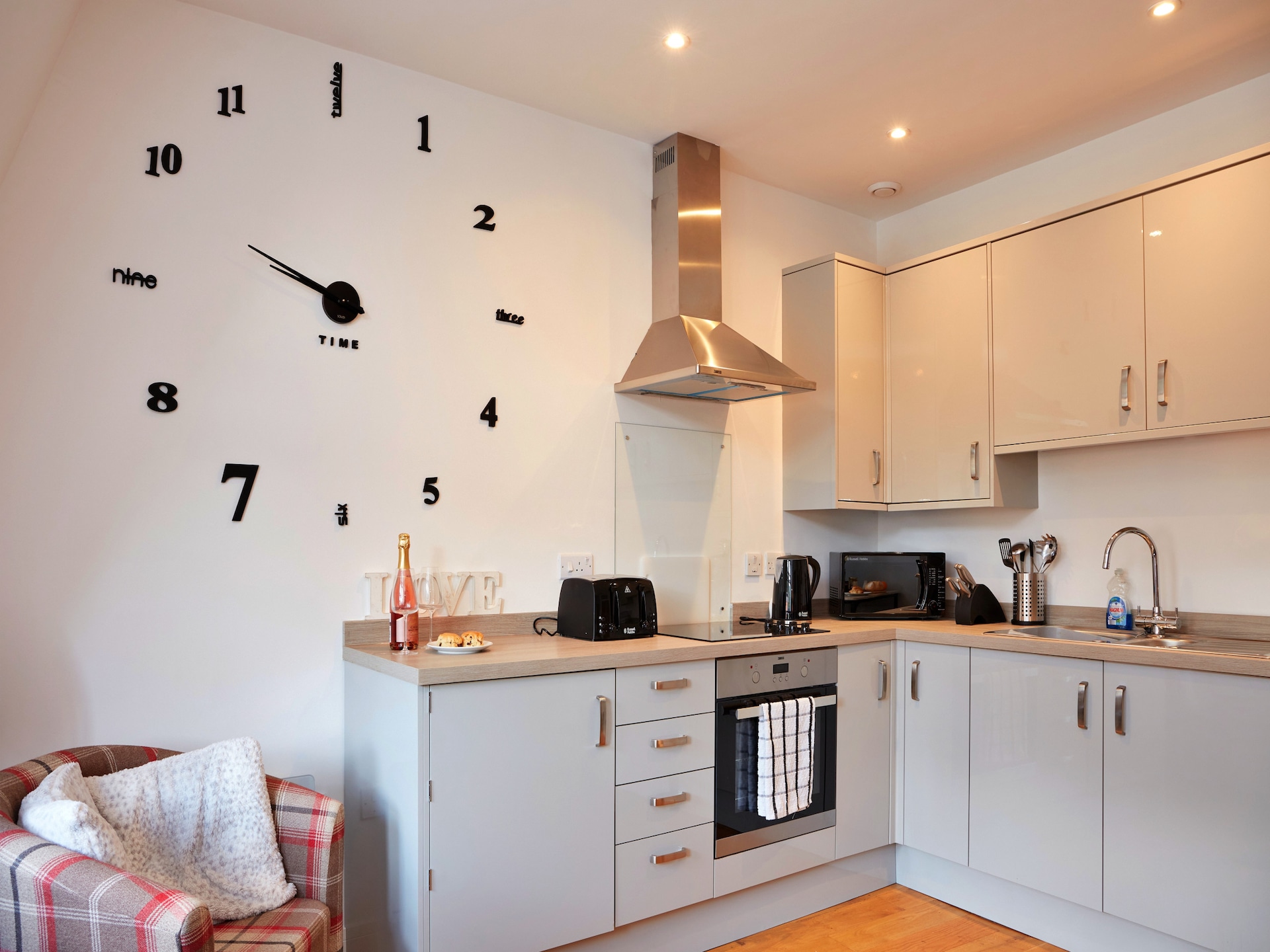 Stijlvol appartement Shaky's Penthouse in hartje Matlock - foto 3