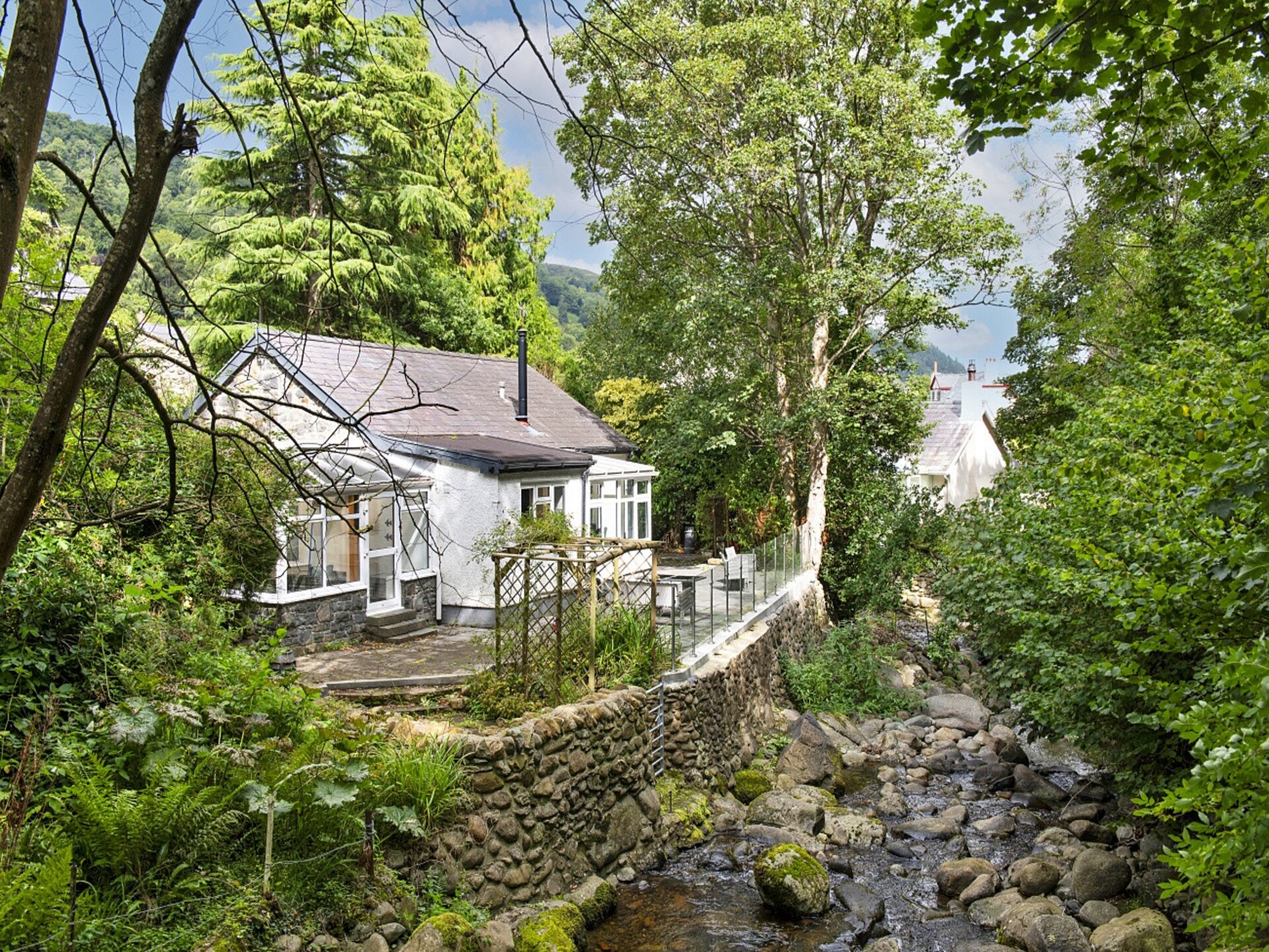 Rustiek landhuis aan de rivier in Rowen, Snowdonia – 5 personen - foto 27